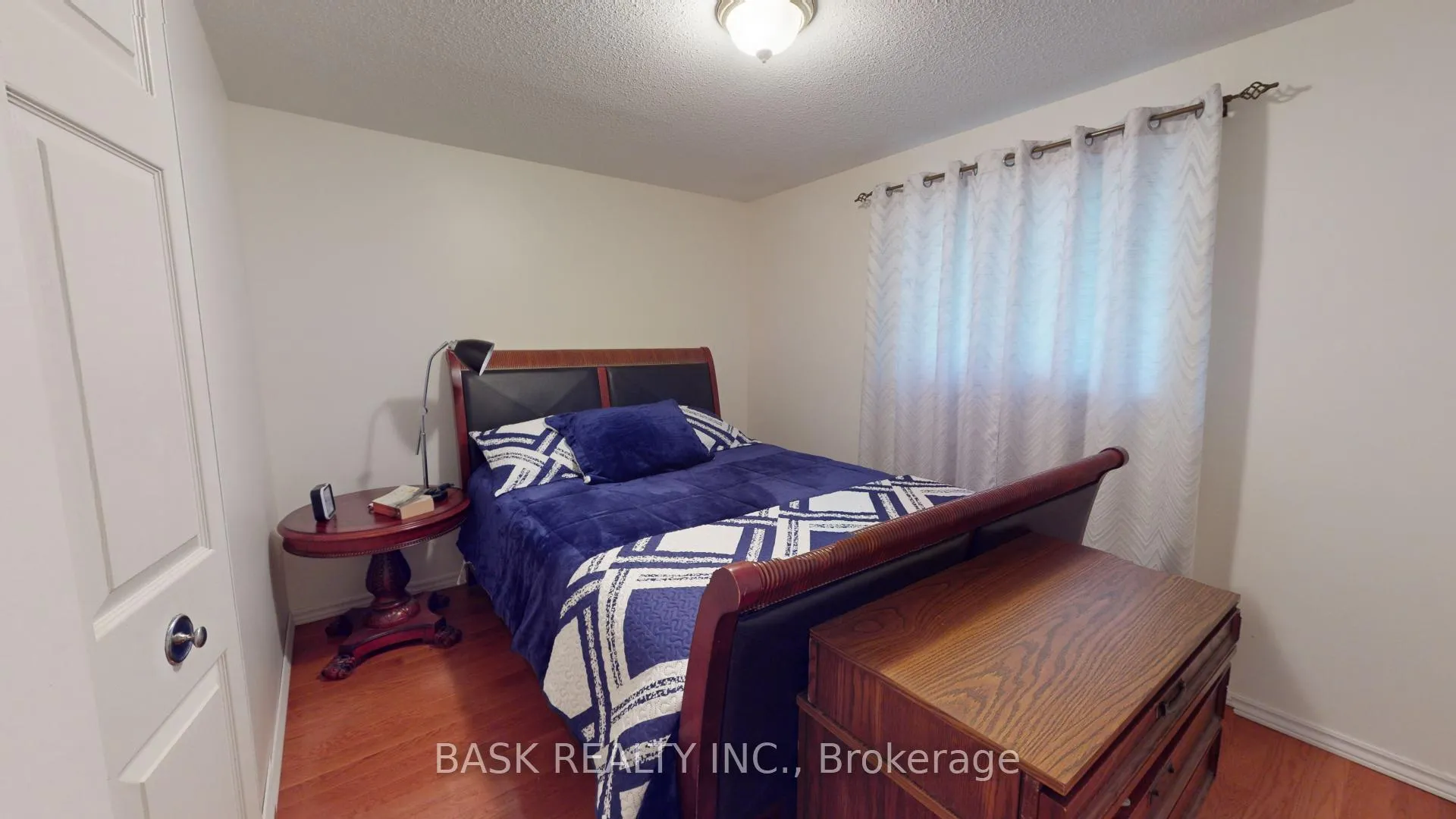 Photo 23 of 119 Hillbrook Crescent, Kitchener — HOMEH