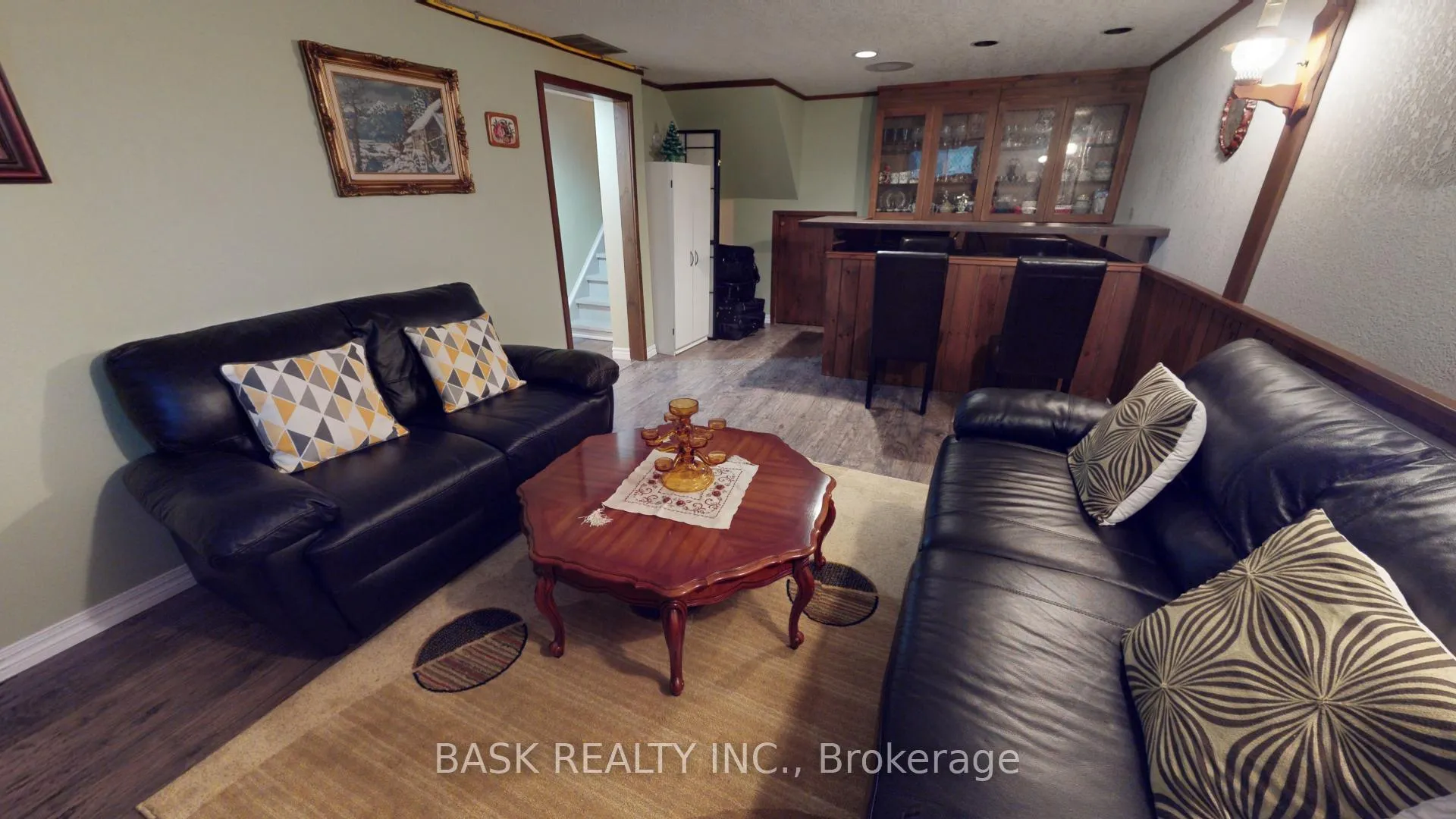 Photo 32 of 119 Hillbrook Crescent, Kitchener — HOMEH