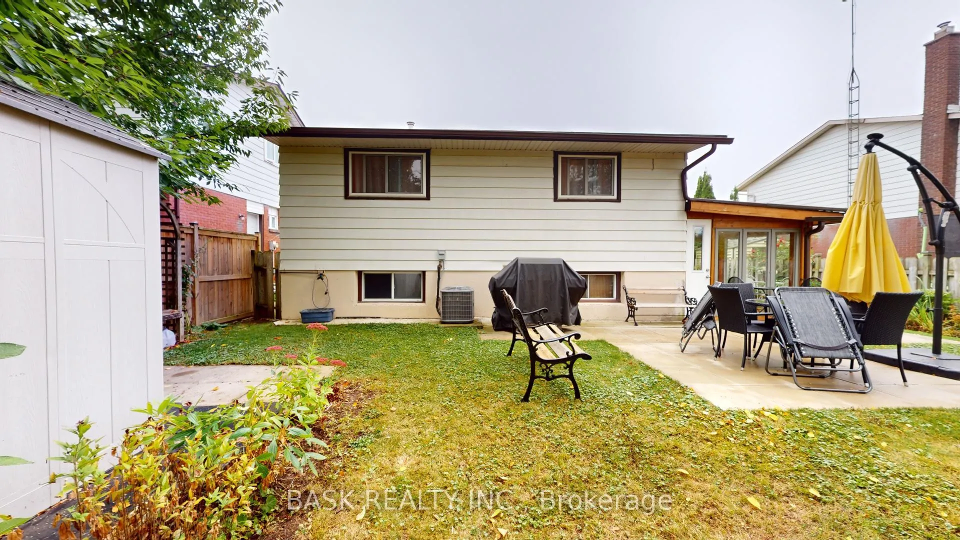 Photo 39 of 119 Hillbrook Crescent, Kitchener — HOMEH