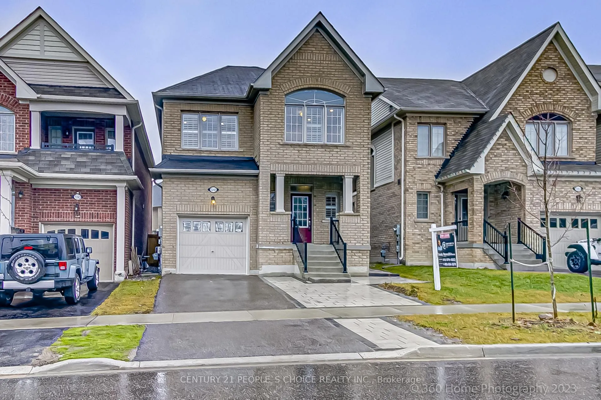 Front of 1247 Graham Clapp Avenue