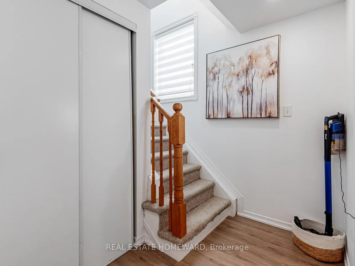 Photo 16 of 2033 Swan Street, Innisfil, Alcona — HOMEH