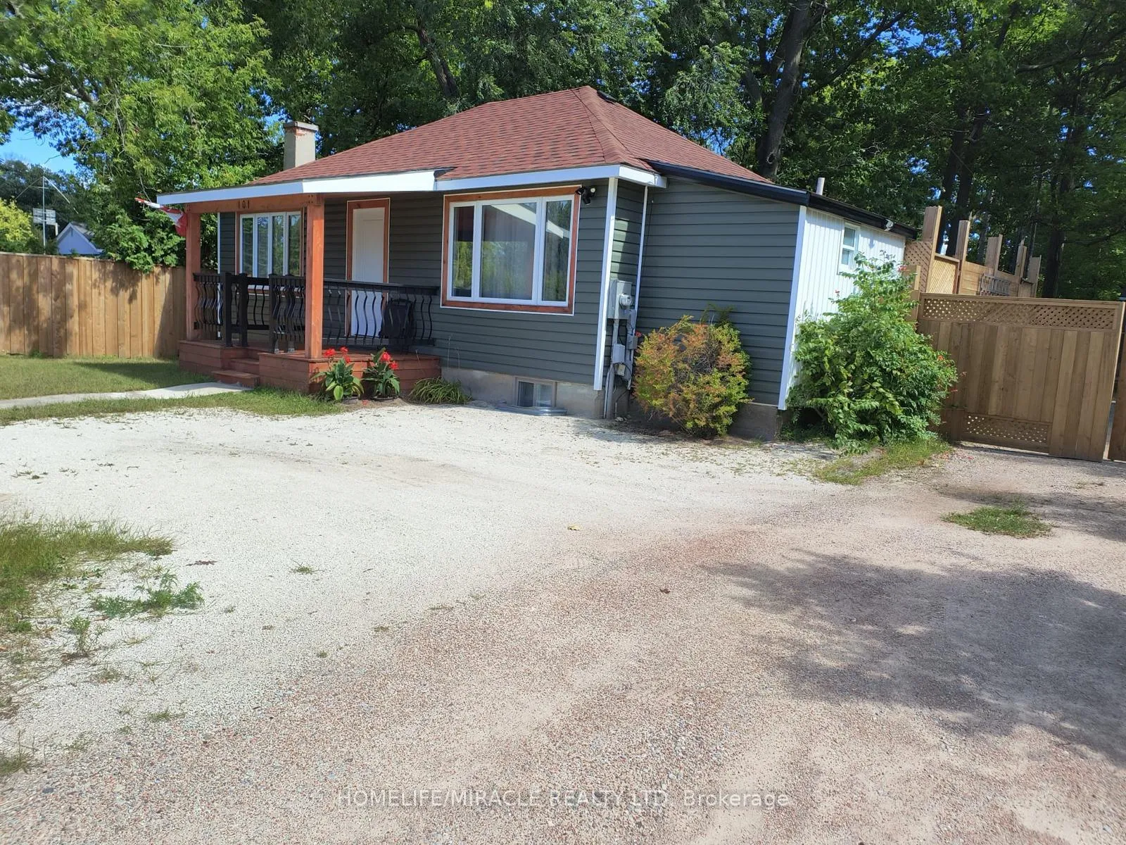 Photo 41 of 101 River Road E, Wasaga Beach — HOMEH