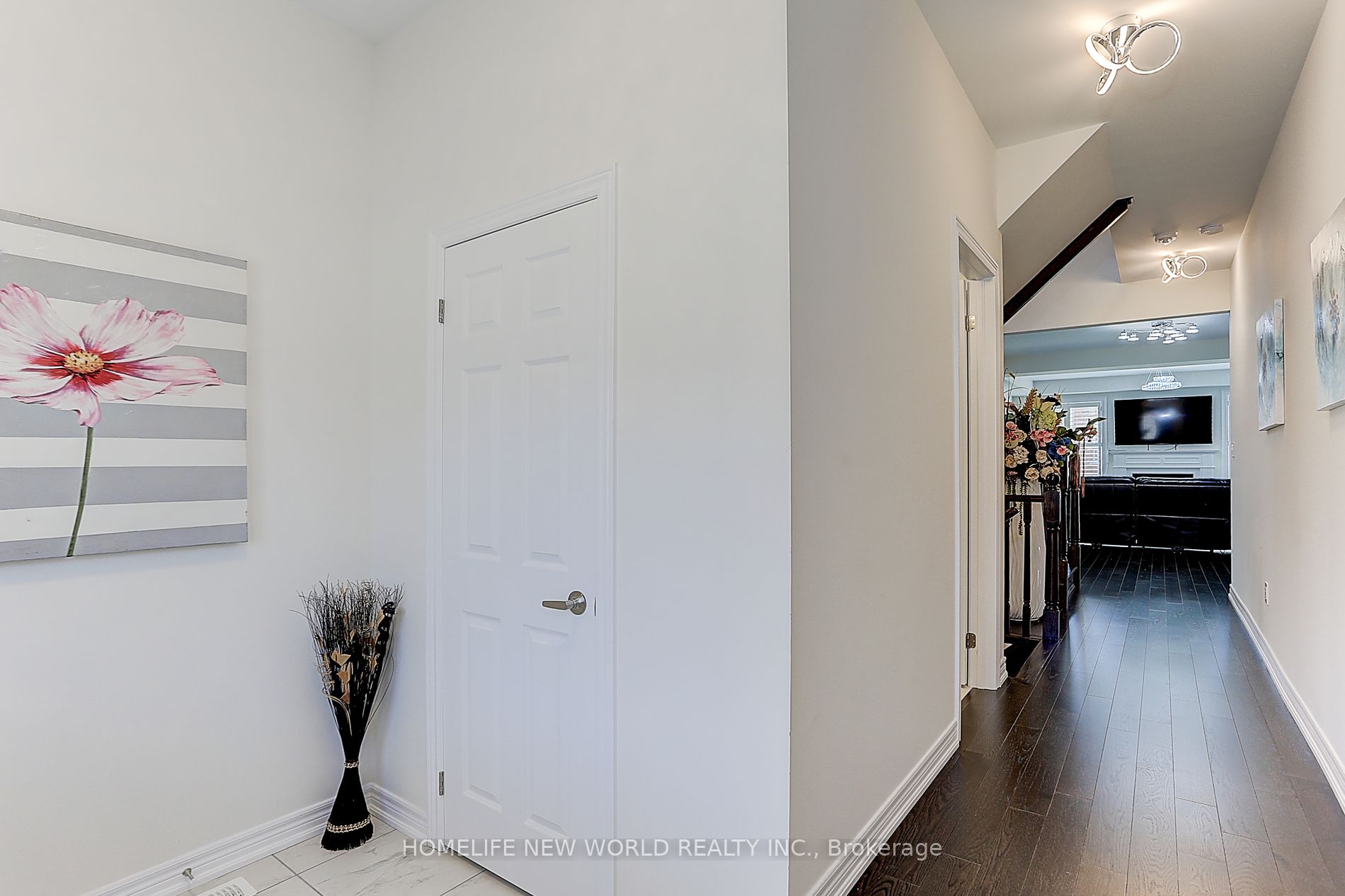 Photo 2 of 2410 Florentine Place, Pickering, Rural Pickering — HOMEH