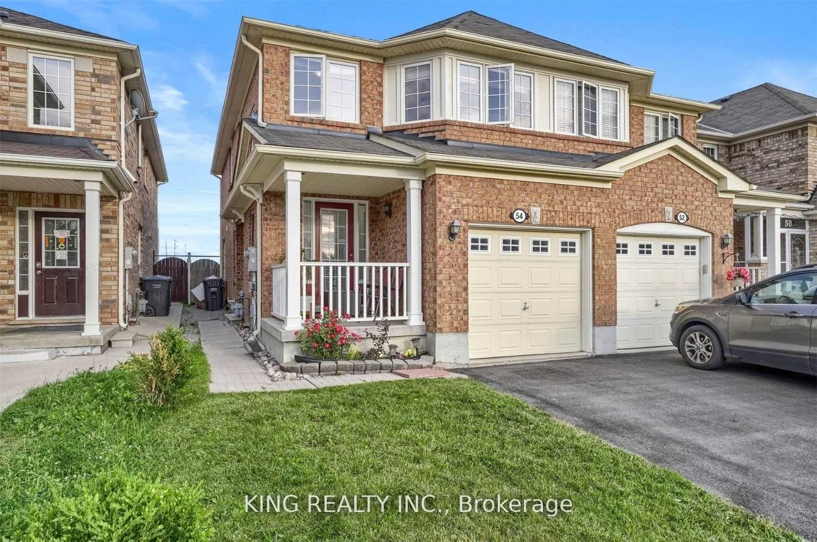 Photo 1 of 54 Coachlight Crescent S, Brampton, Vales of Castlemore — HOMEH