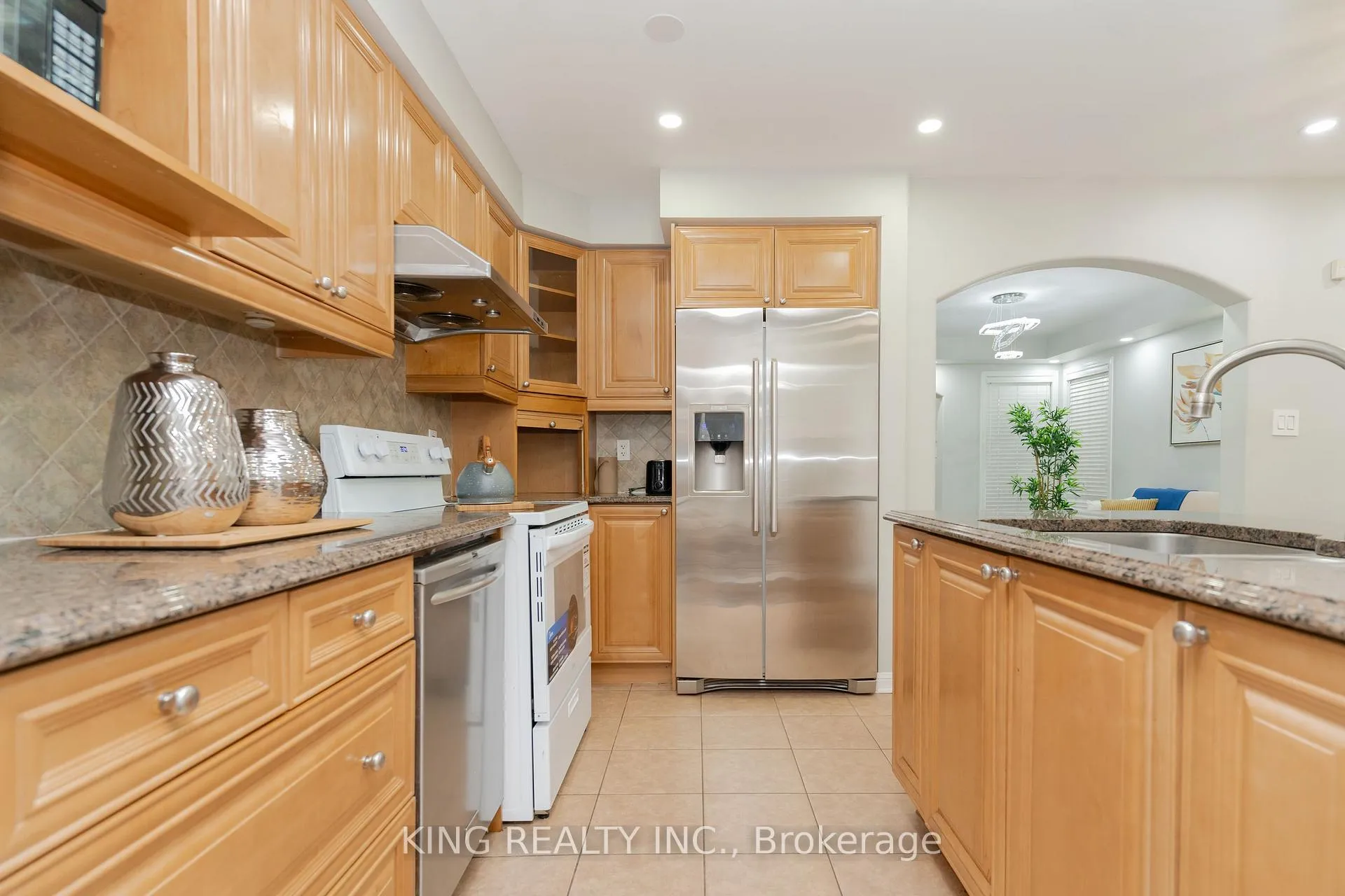 Photo 8 of 54 Coachlight Crescent S, Brampton, Vales of Castlemore — HOMEH