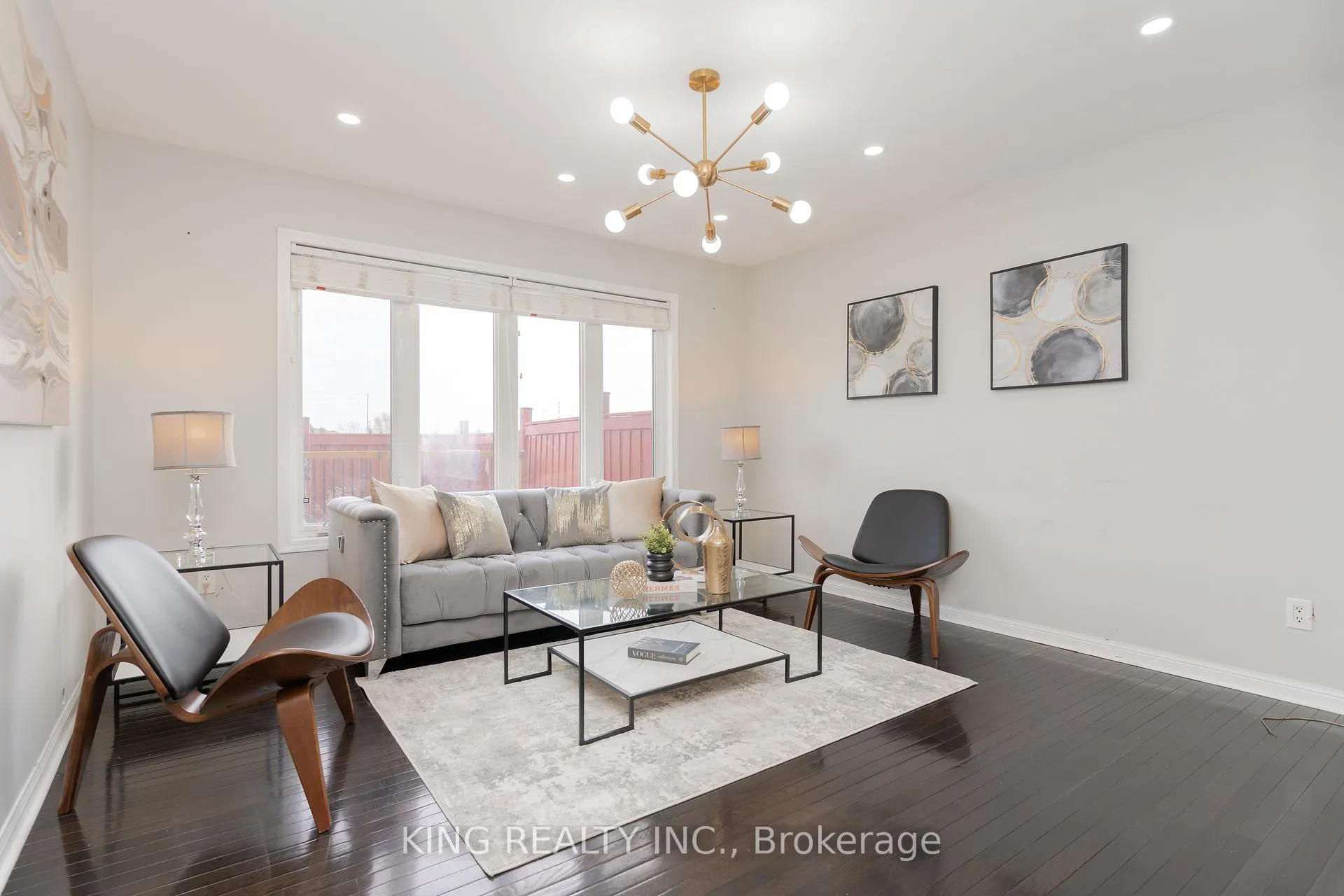 Photo 11 of 54 Coachlight Crescent S, Brampton, Vales of Castlemore — HOMEH