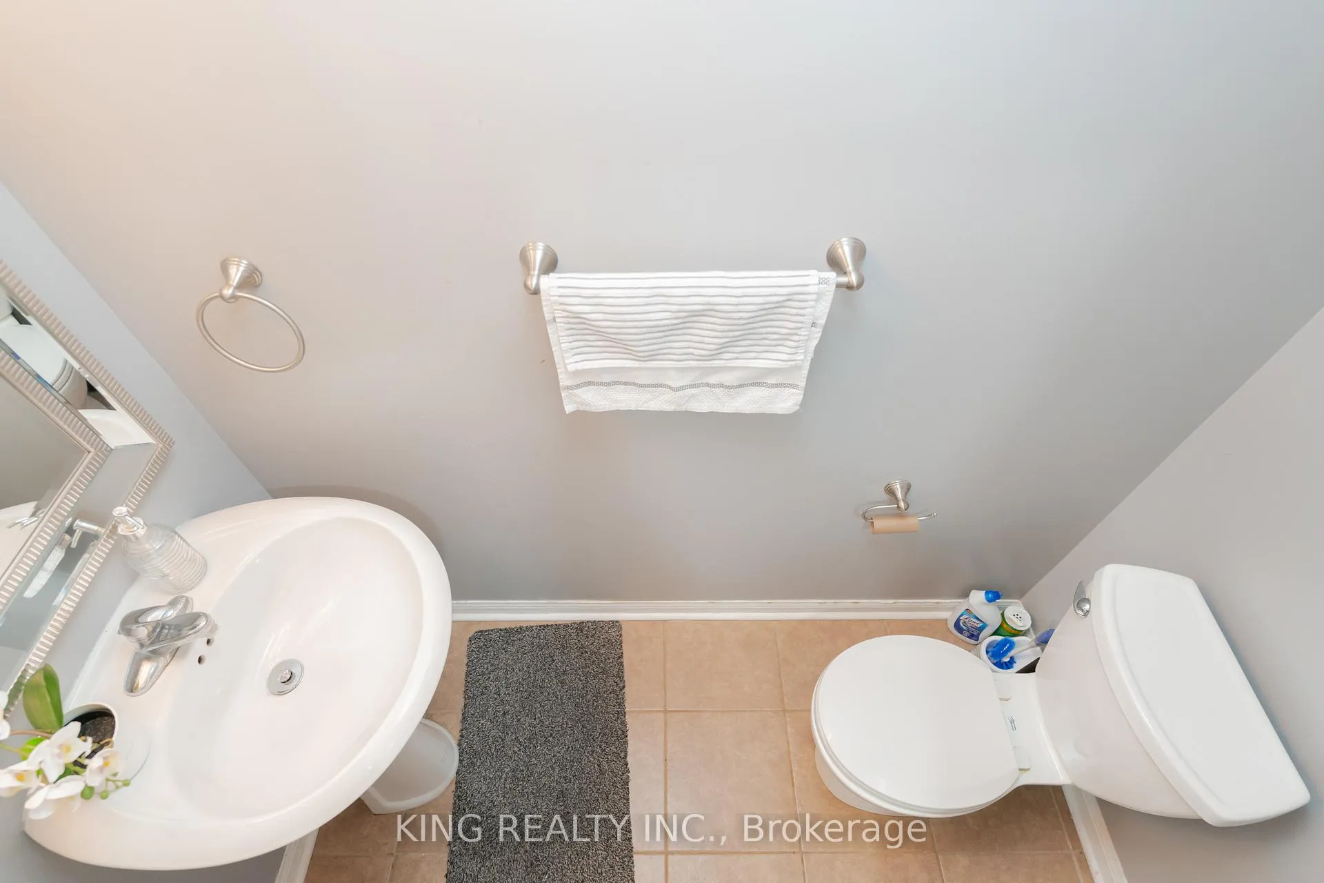 Photo 15 of 54 Coachlight Crescent S, Brampton, Vales of Castlemore — HOMEH