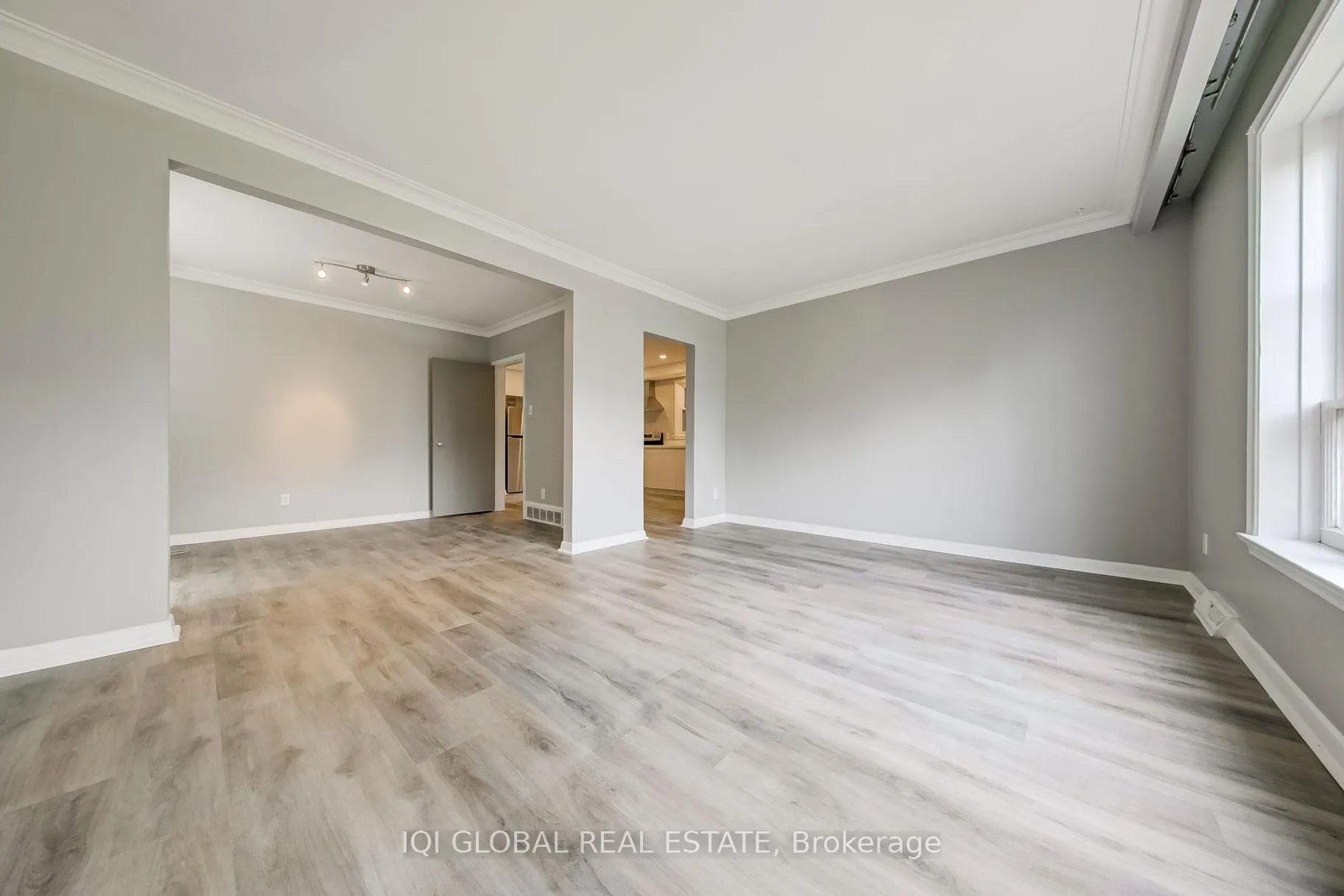 Photo 7 of Unit 2, 708 Euclid Avenue, Toronto, The Annex — HOMEH