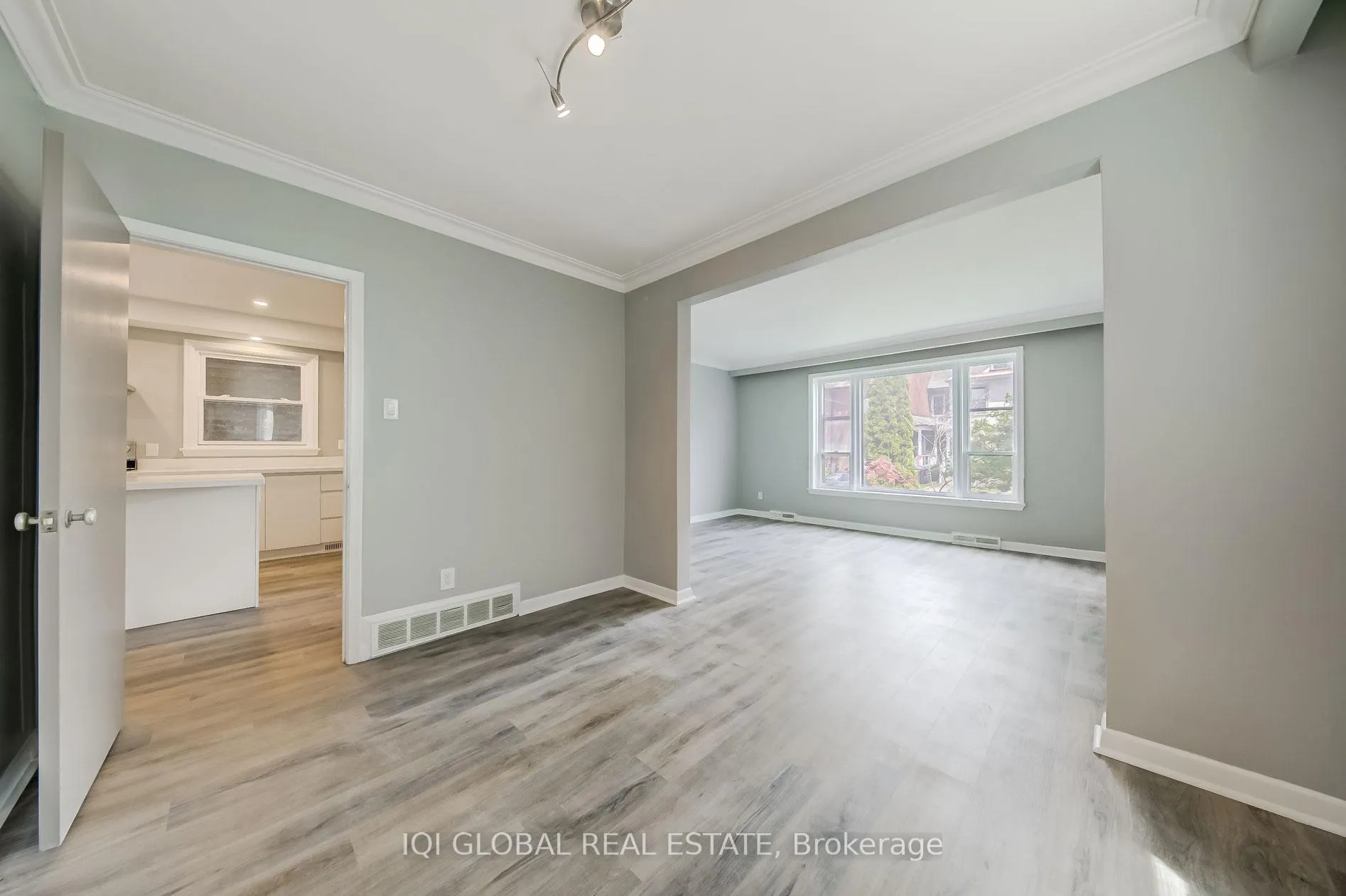 Photo 9 of Unit 2, 708 Euclid Avenue, Toronto, The Annex — HOMEH