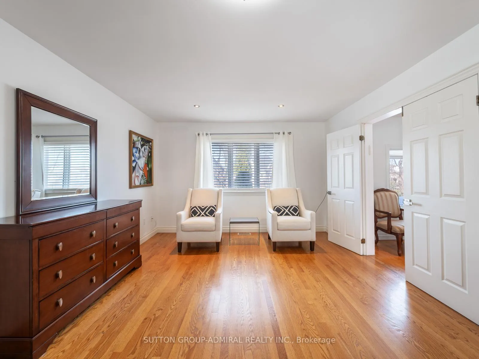 Photo 21 of 21 Lawrie Road, Vaughan, Beverley Glen — HOMEH