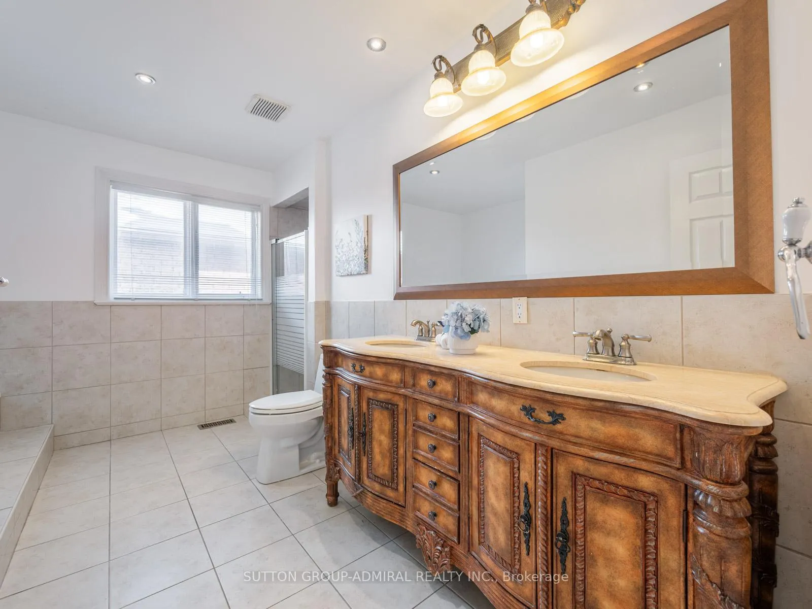 Photo 30 of 21 Lawrie Road, Vaughan, Beverley Glen — HOMEH