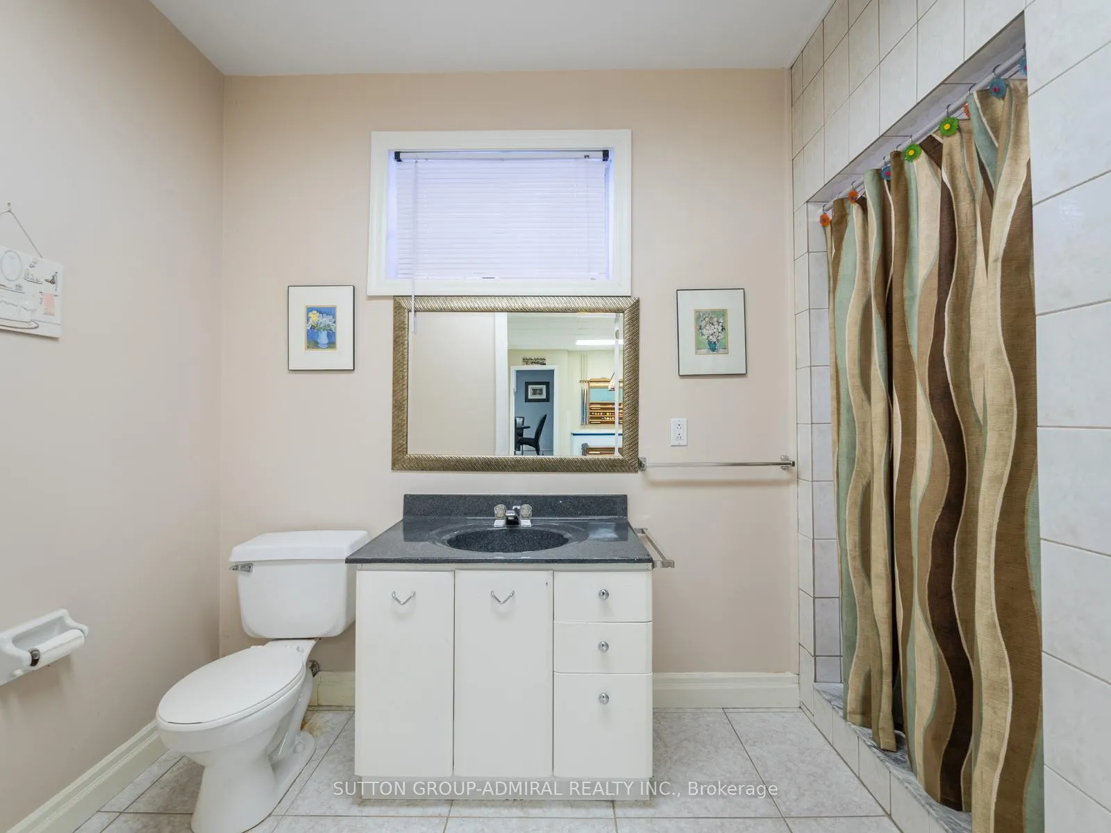 Photo 37 of 21 Lawrie Road, Vaughan, Beverley Glen — HOMEH