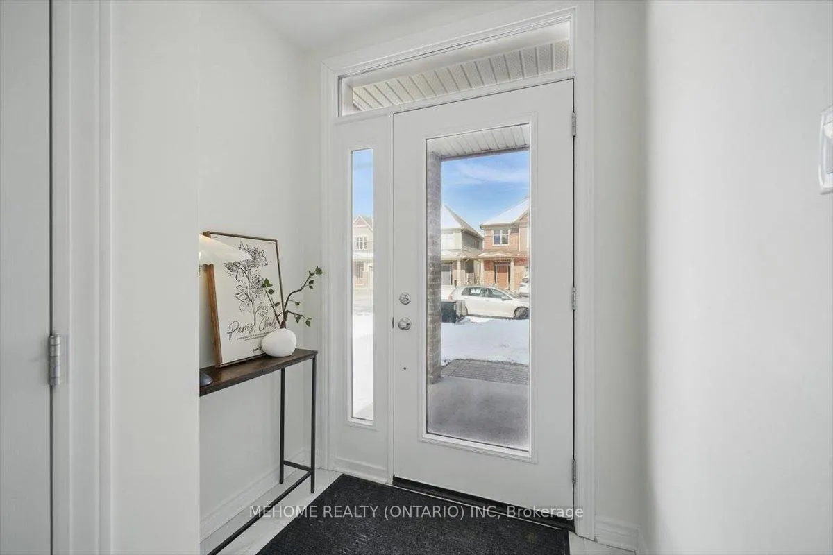 Photo 3 of 822 Indica Street, Ottawa, Stittsville (North) — HOMEH