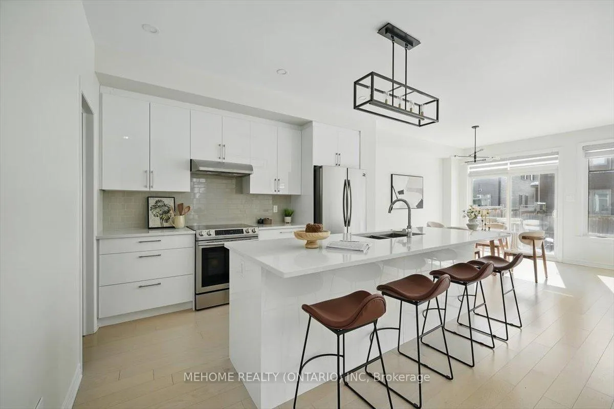 Photo 6 of 822 Indica Street, Ottawa, Stittsville (North) — HOMEH