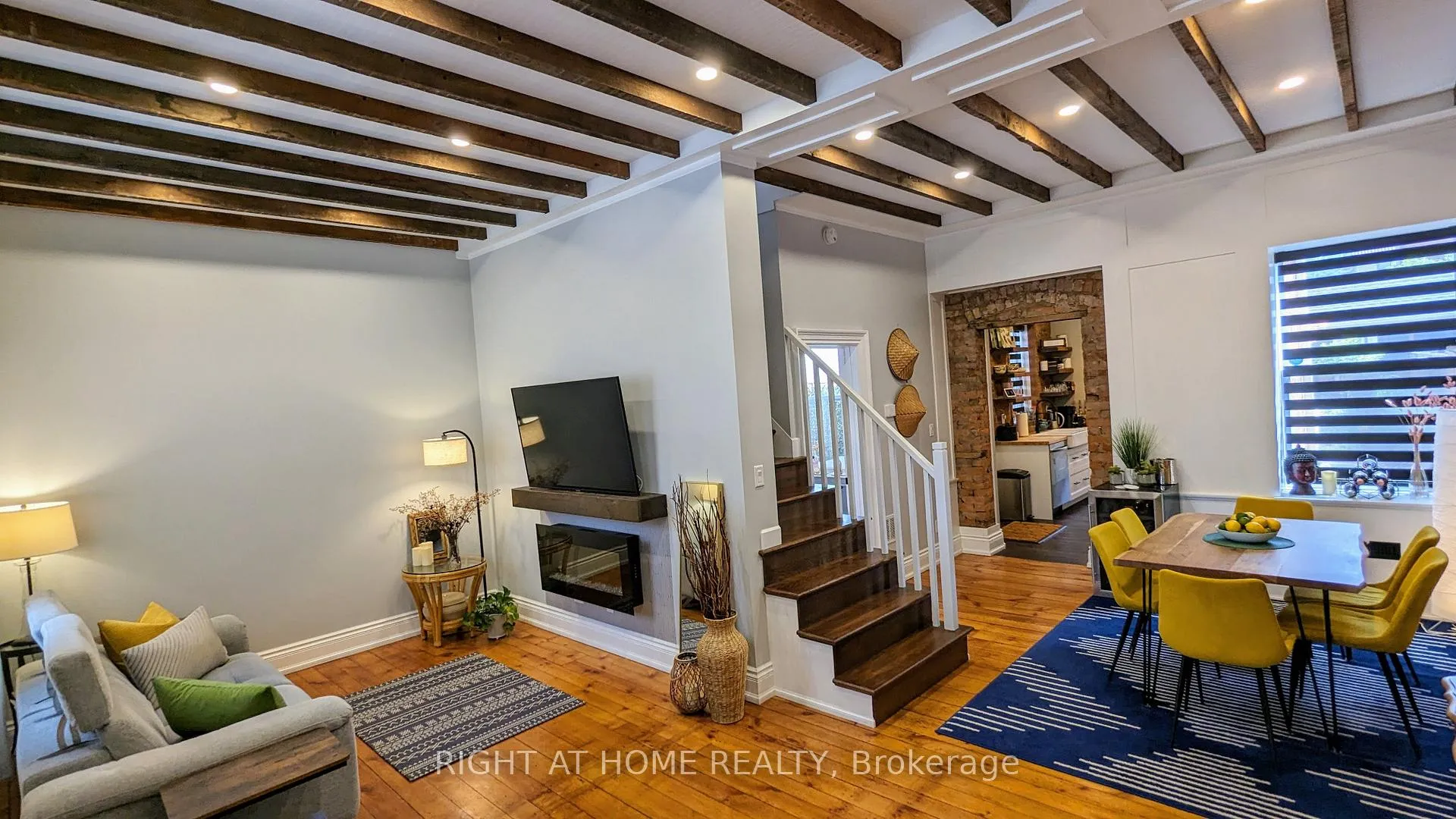 Photo 1 of 428 King William Street, Hamilton, Landsdale — HOMEH