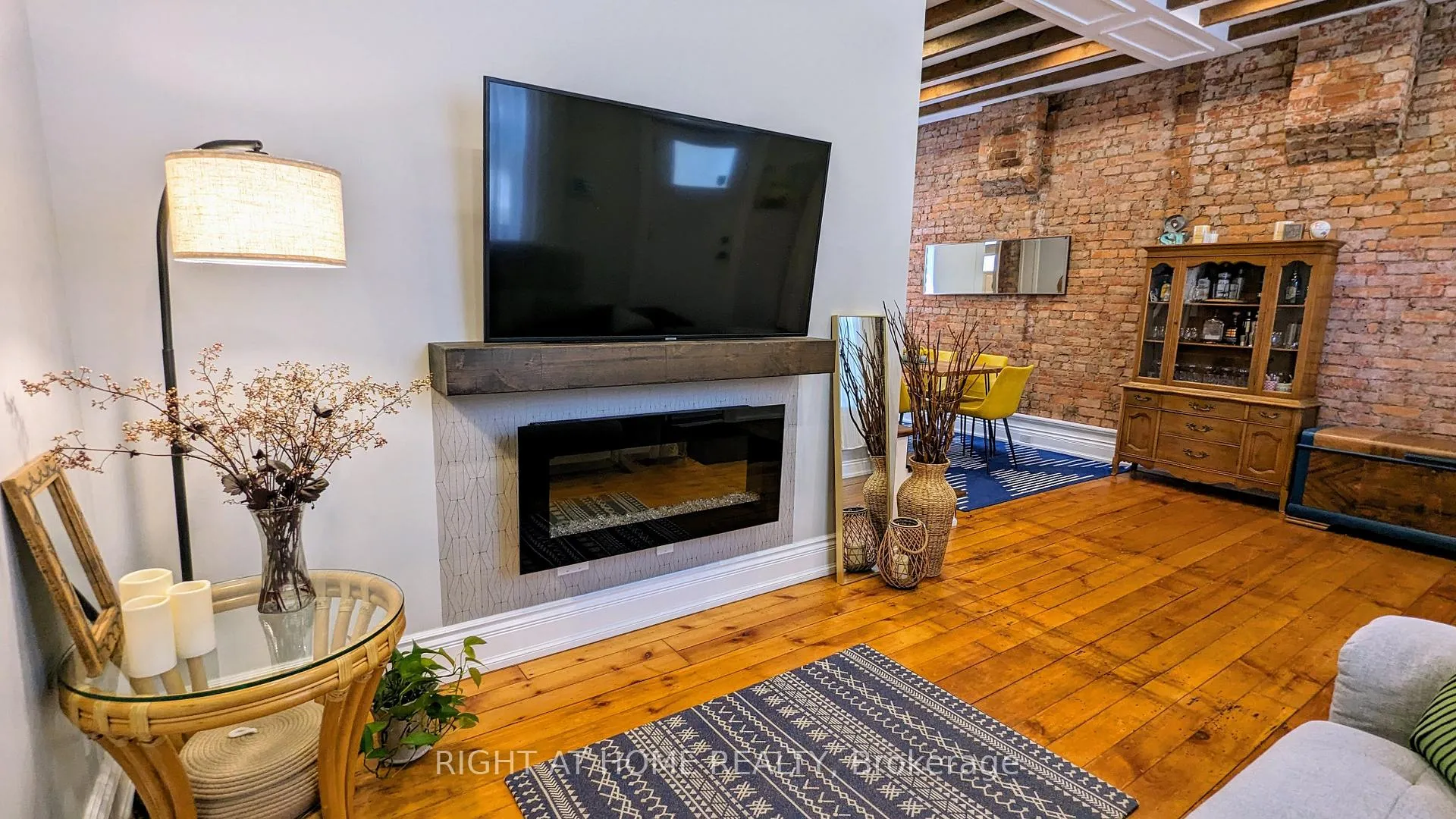 Photo 5 of 428 King William Street, Hamilton, Landsdale — HOMEH