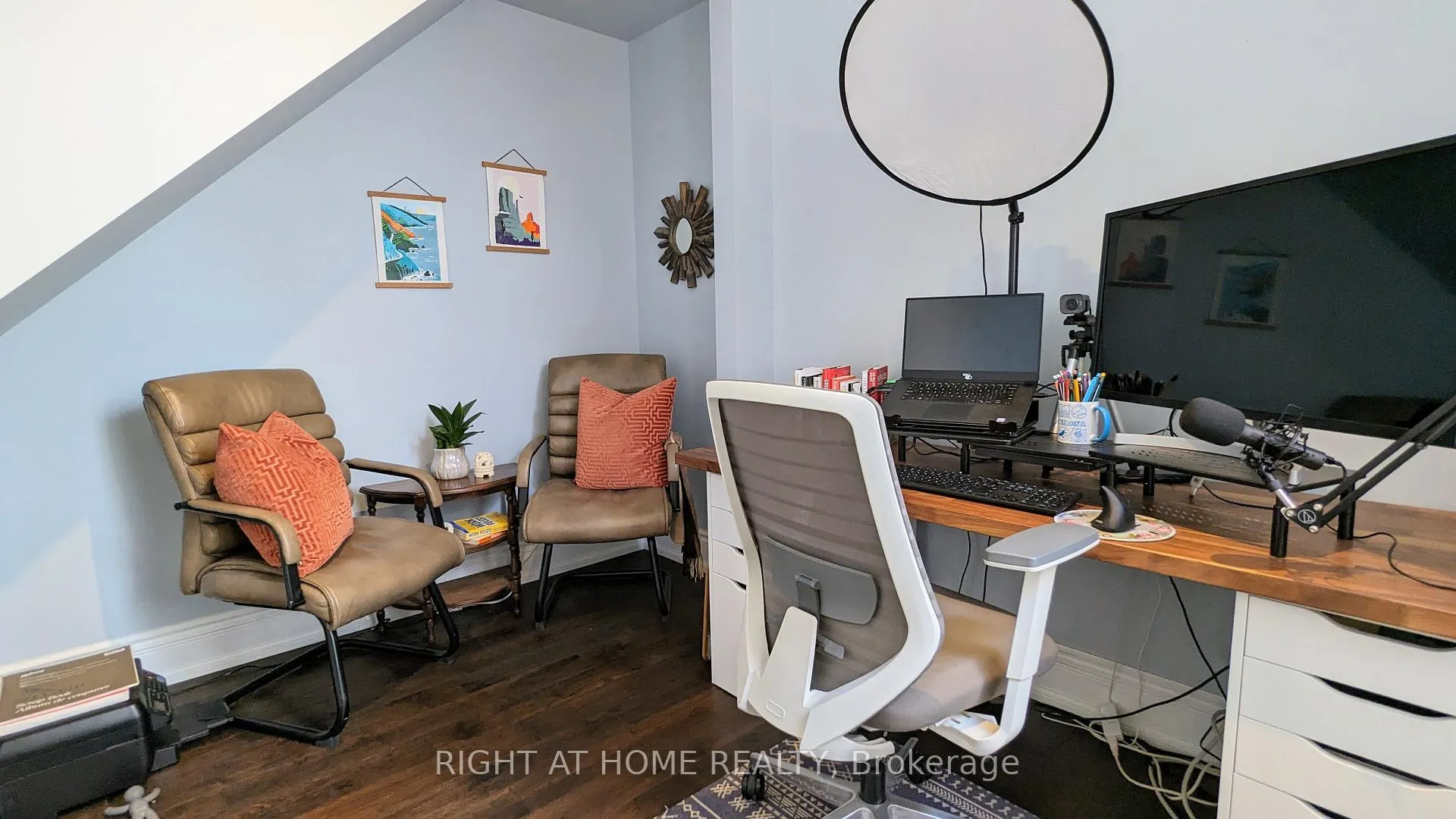 Photo 28 of 428 King William Street, Hamilton, Landsdale — HOMEH