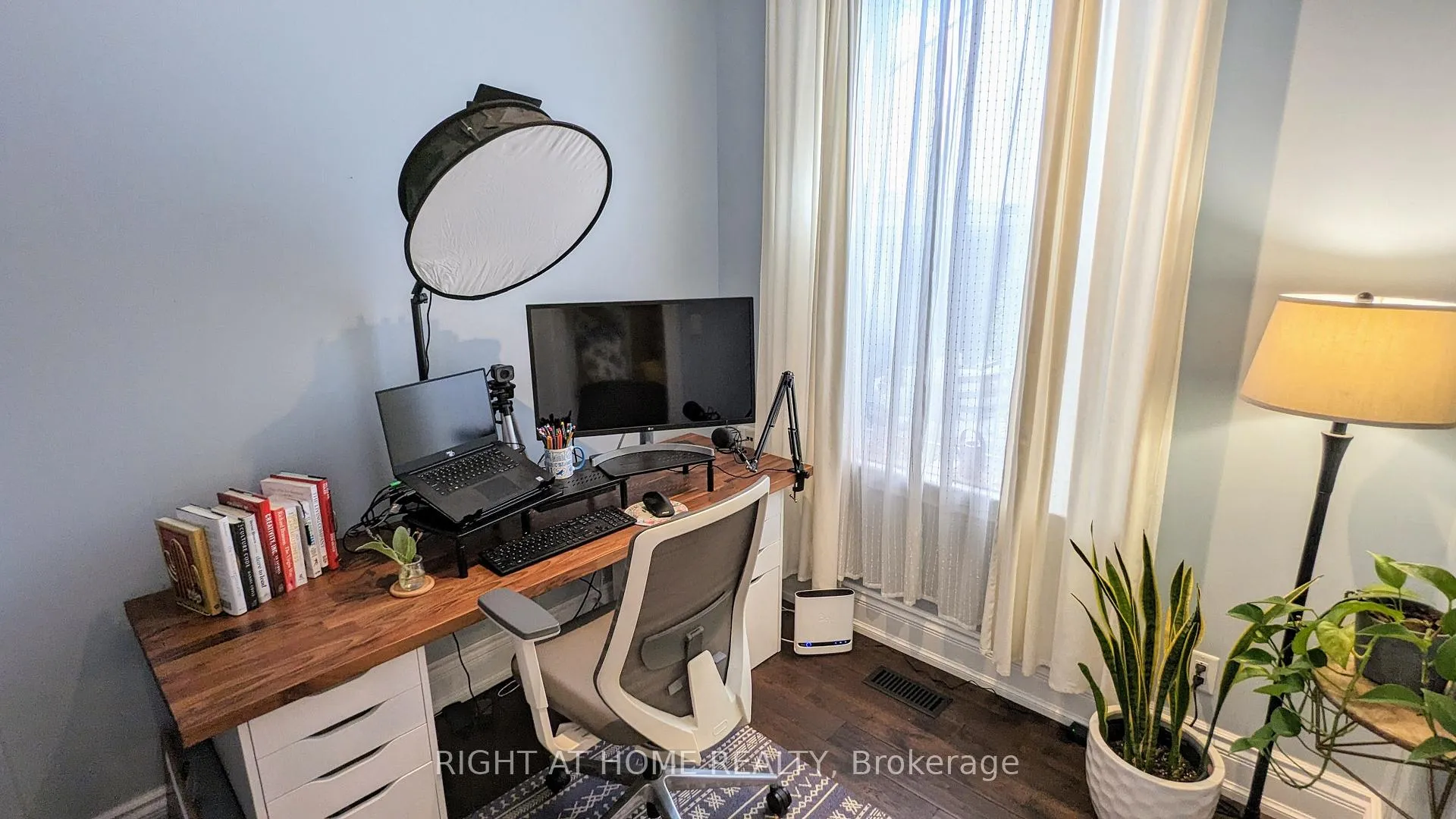 Photo 29 of 428 King William Street, Hamilton, Landsdale — HOMEH