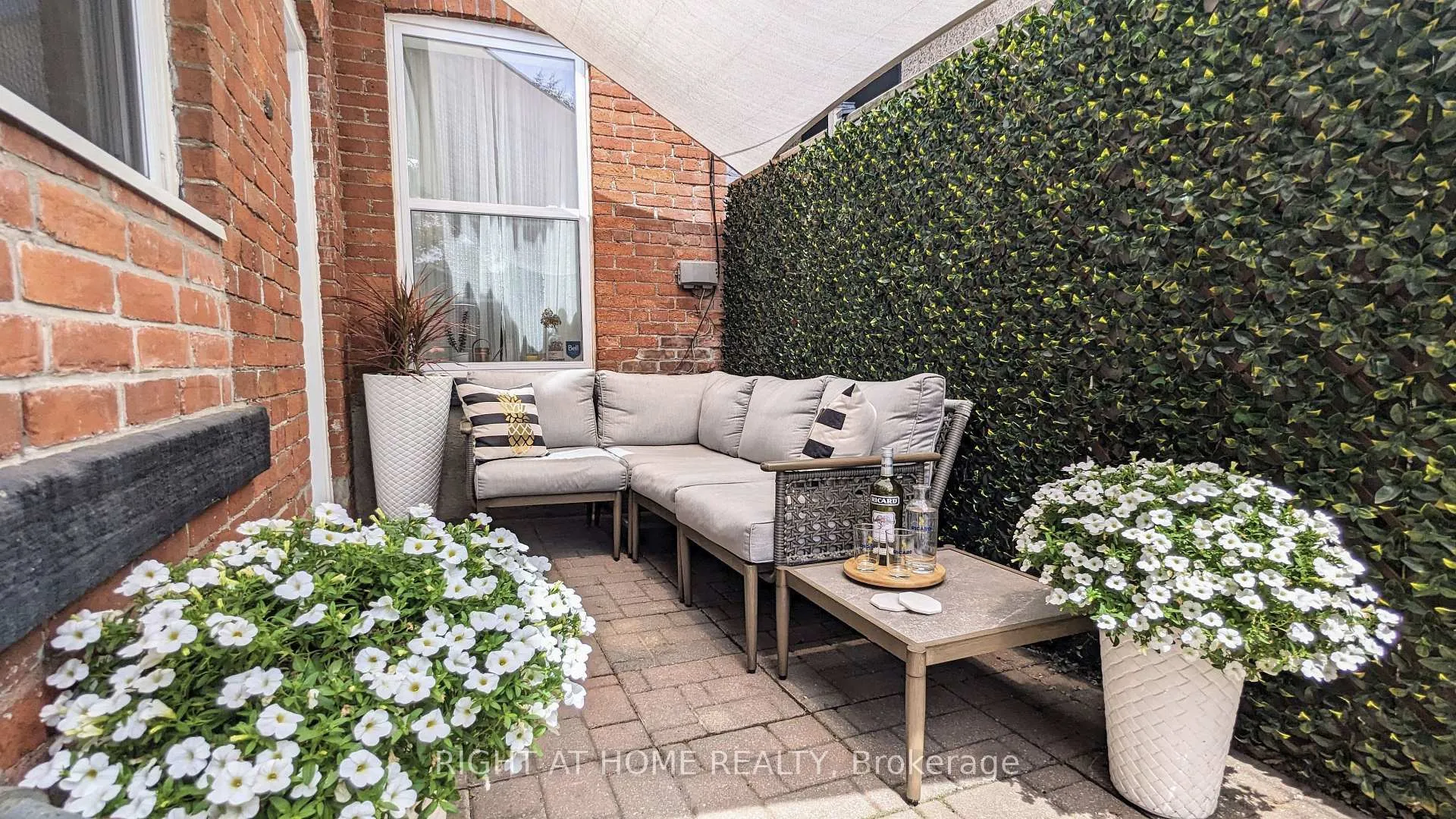 Photo 32 of 428 King William Street, Hamilton, Landsdale — HOMEH