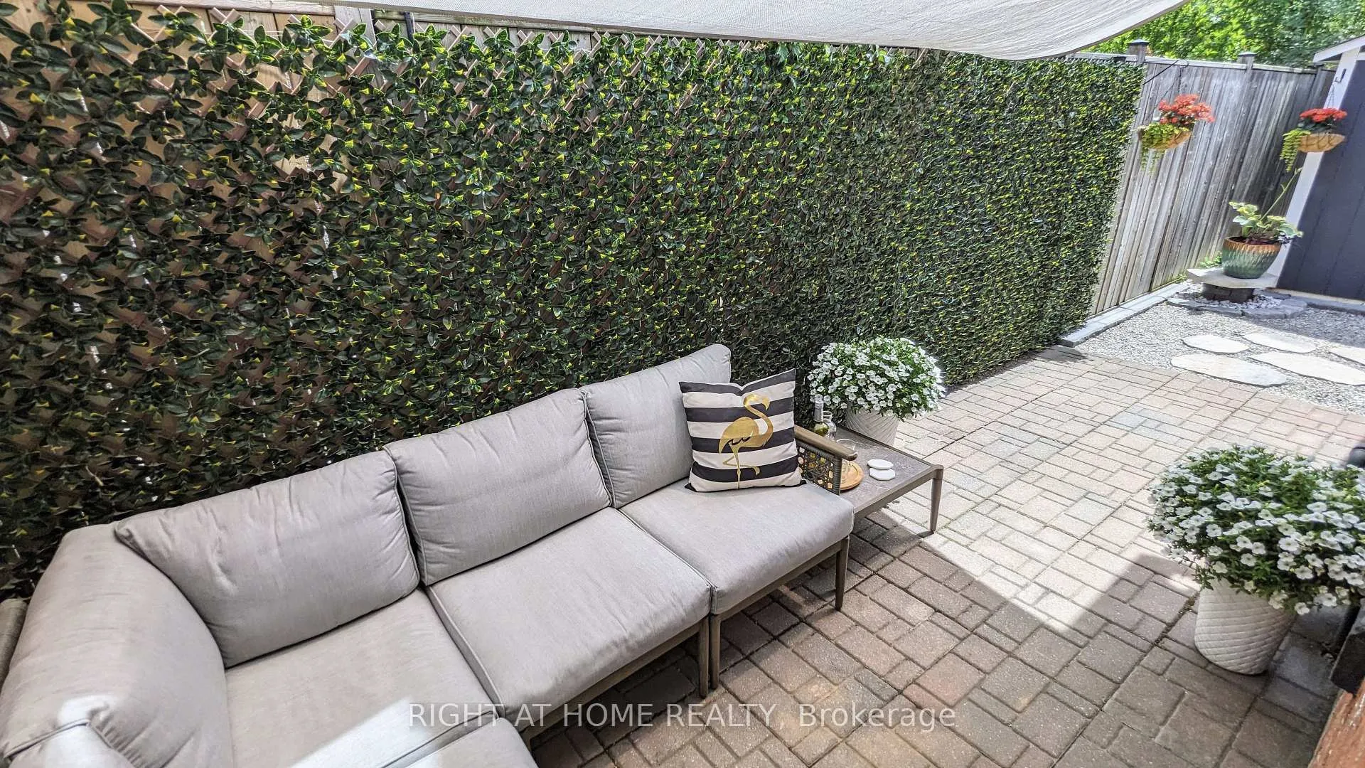 Photo 34 of 428 King William Street, Hamilton, Landsdale — HOMEH