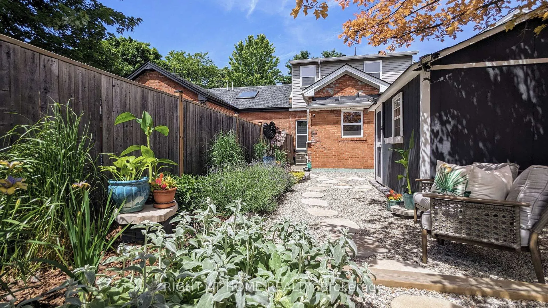 Photo 39 of 428 King William Street, Hamilton, Landsdale — HOMEH
