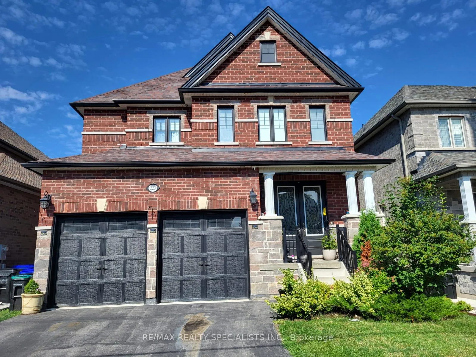 Front of 220 Eight Avenue