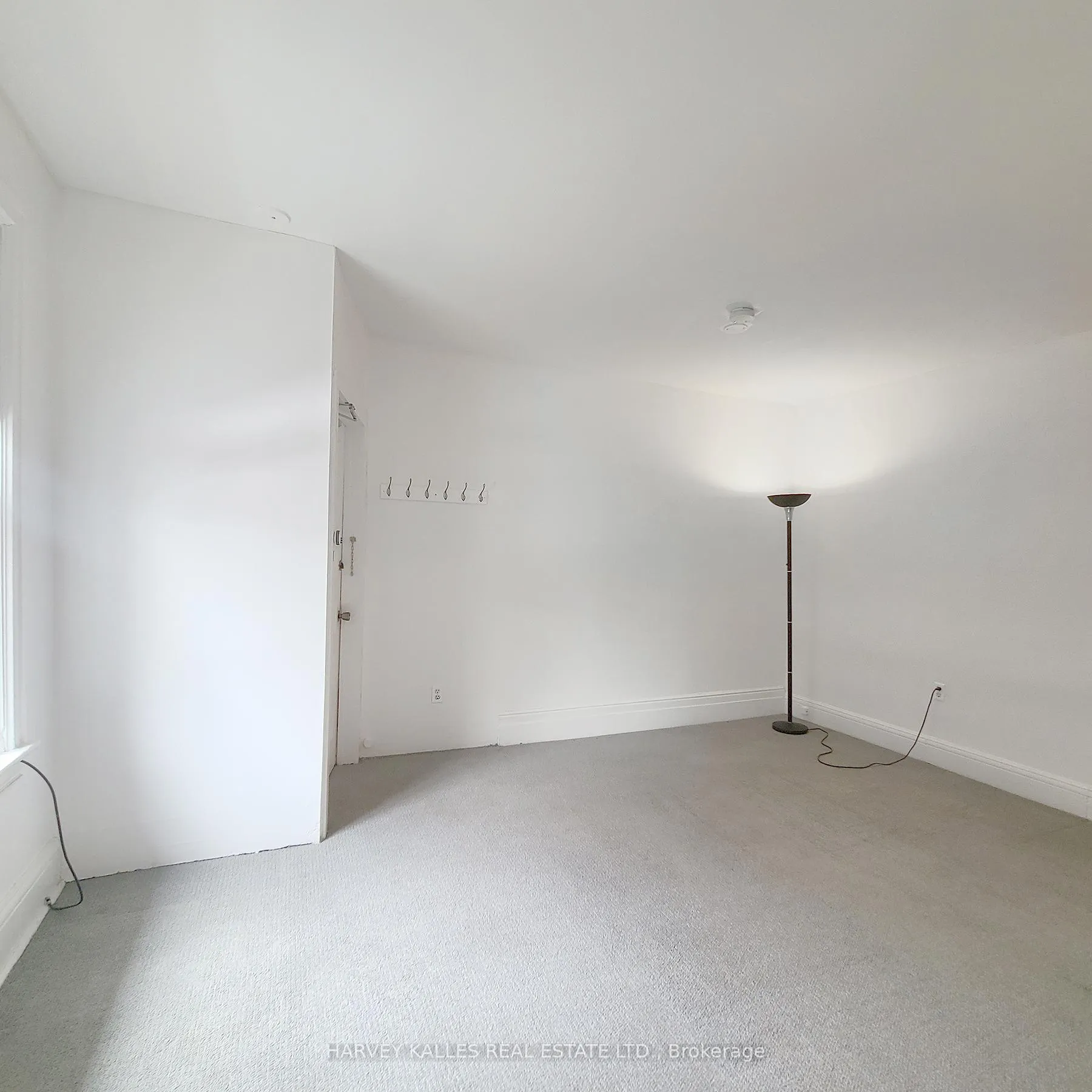 Photo 4 of Unit 207, 7 Admiral Road, Toronto, The Annex — HOMEH