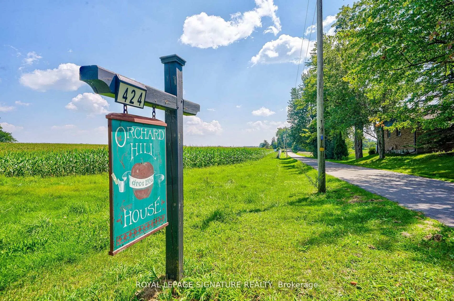 Front of 424 8th Concession Road E