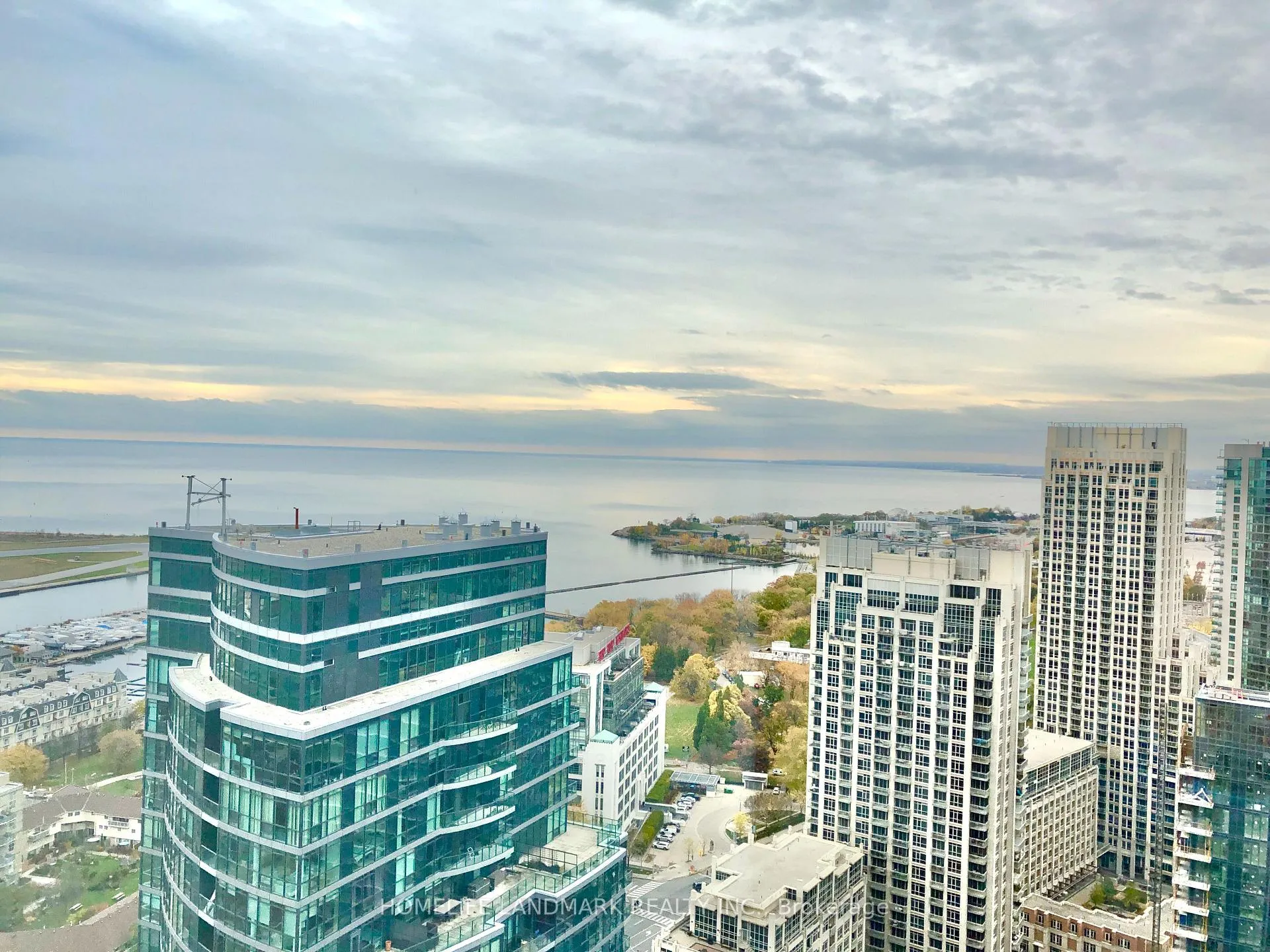 Photo 1 of Unit 4116, 19 Bathurst Street, Toronto, Waterfront Communities — HOMEH