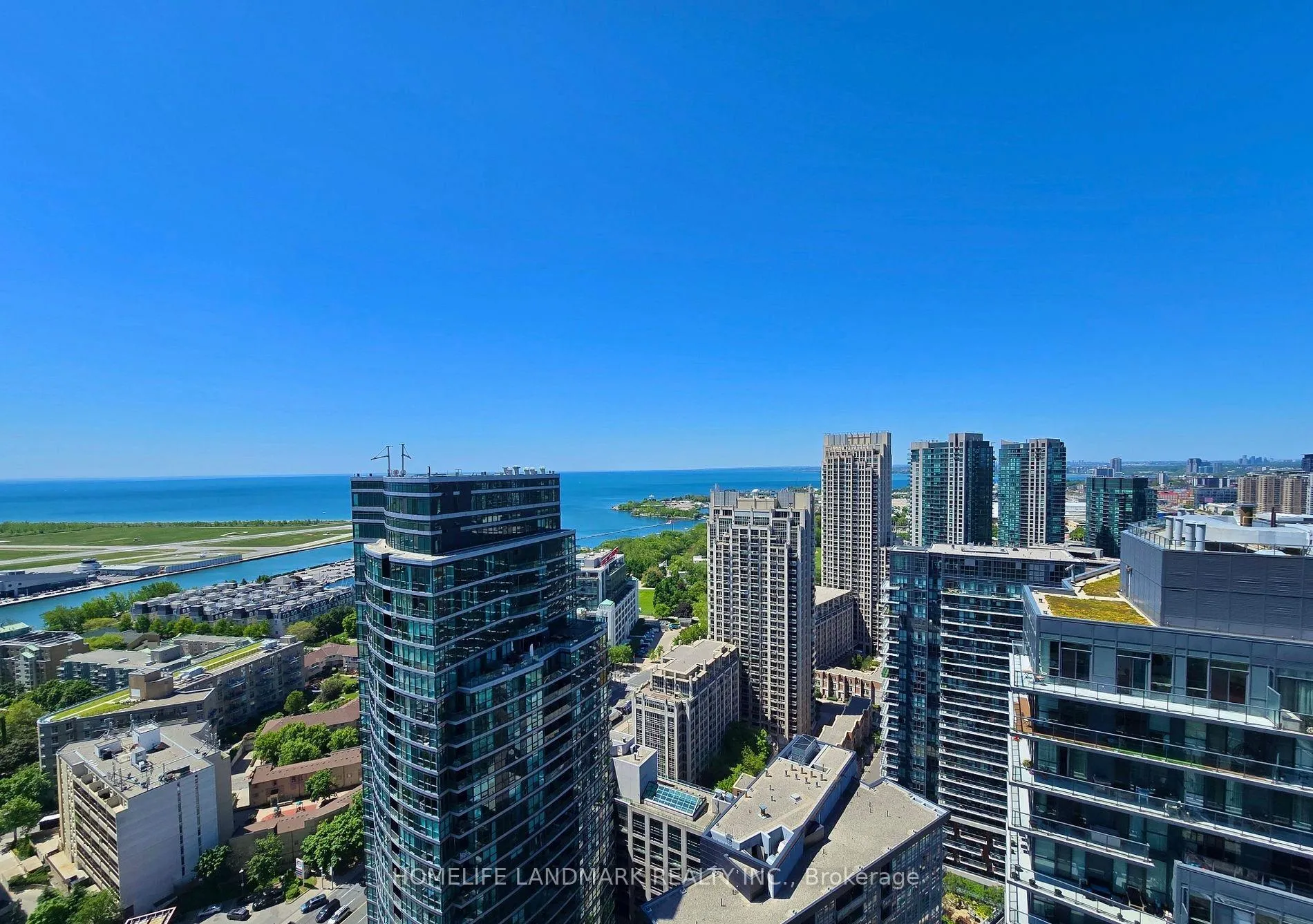 Photo 2 of Unit 4116, 19 Bathurst Street, Toronto, Waterfront Communities — HOMEH