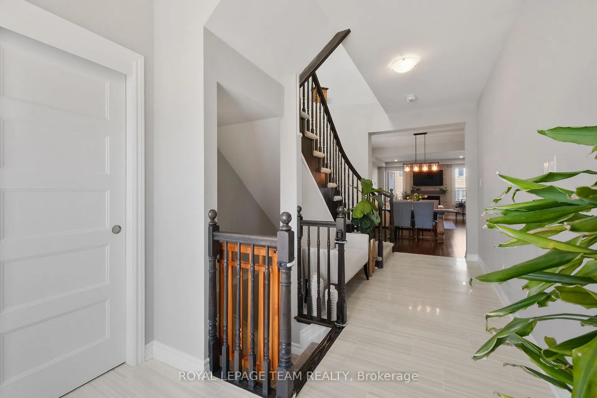 Photo 7 of 194 Kimpton Drive, Ottawa, Stittsville (North) — HOMEH