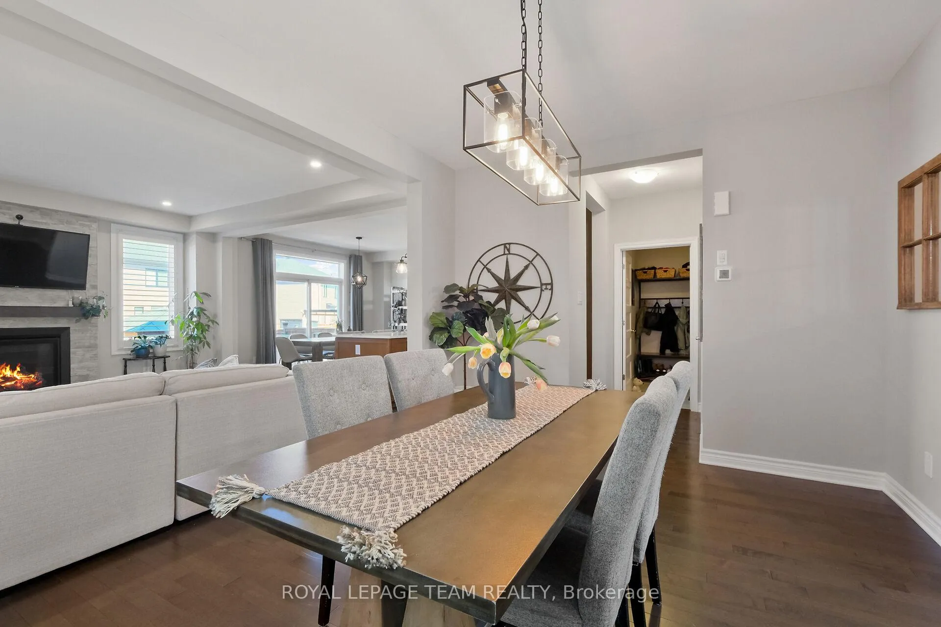 Photo 8 of 194 Kimpton Drive, Ottawa, Stittsville (North) — HOMEH