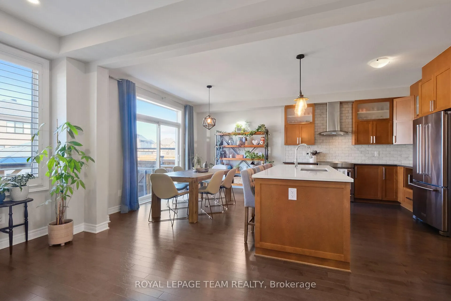 Photo 12 of 194 Kimpton Drive, Ottawa, Stittsville (North) — HOMEH