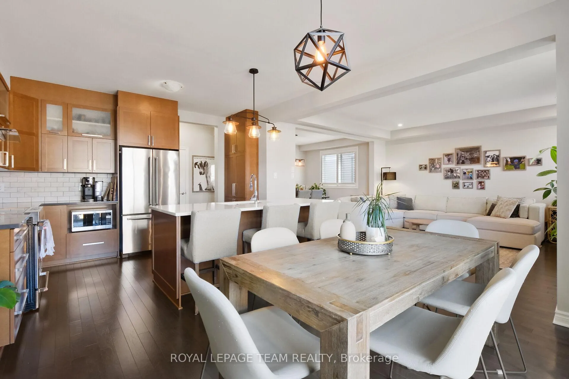 Photo 20 of 194 Kimpton Drive, Ottawa, Stittsville (North) — HOMEH