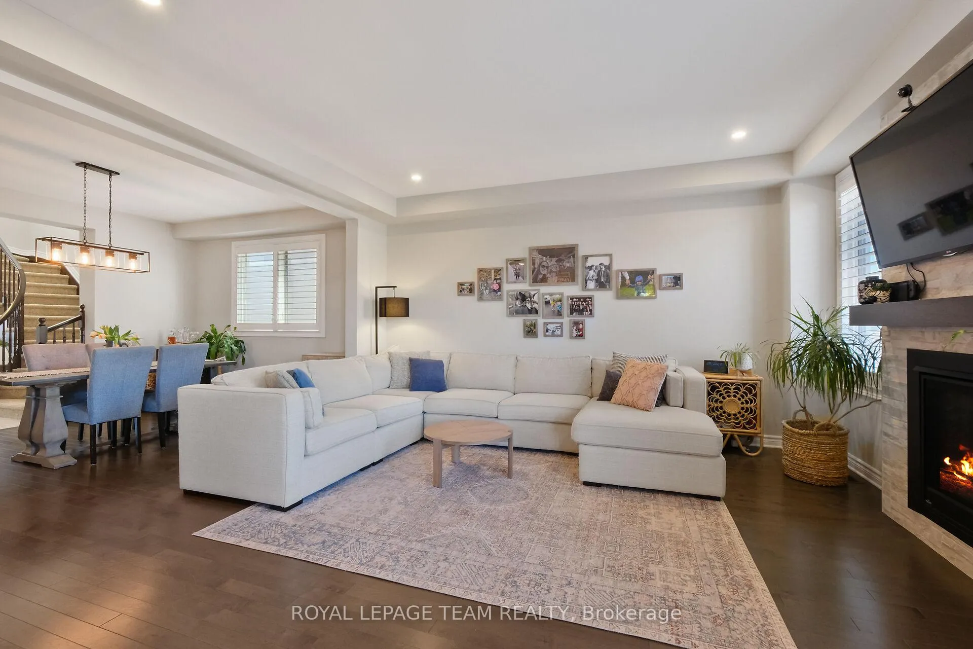 Photo 22 of 194 Kimpton Drive, Ottawa, Stittsville (North) — HOMEH