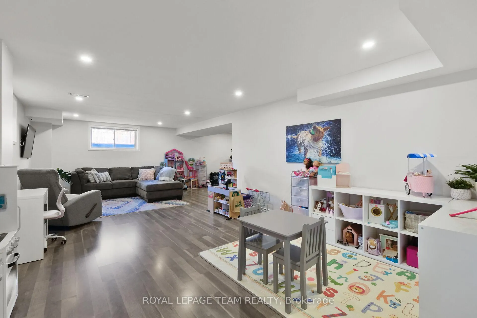 Photo 43 of 194 Kimpton Drive, Ottawa, Stittsville (North) — HOMEH