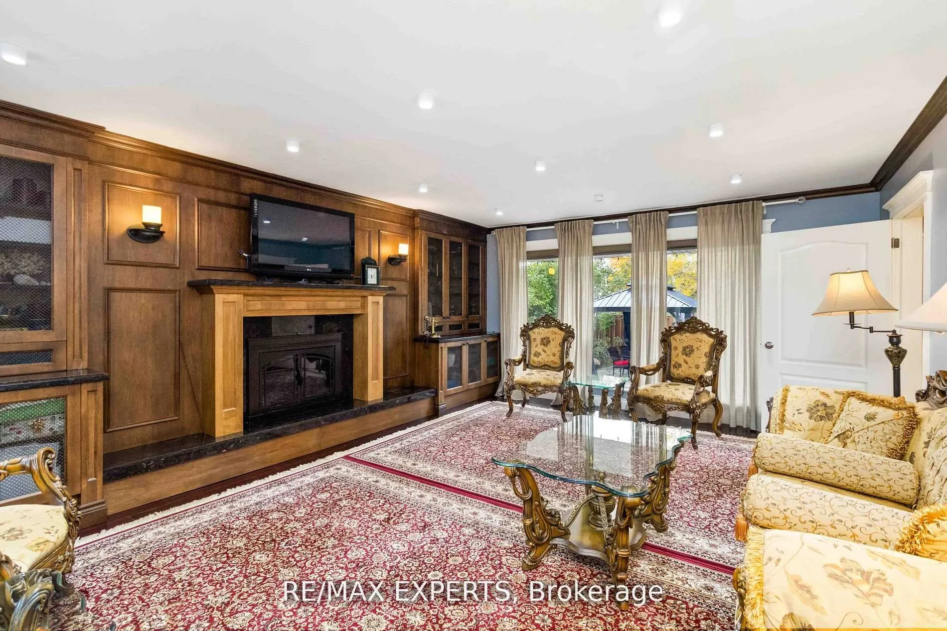 Photo 7 of 20 Leonard Road, King, Schomberg — HOMEH