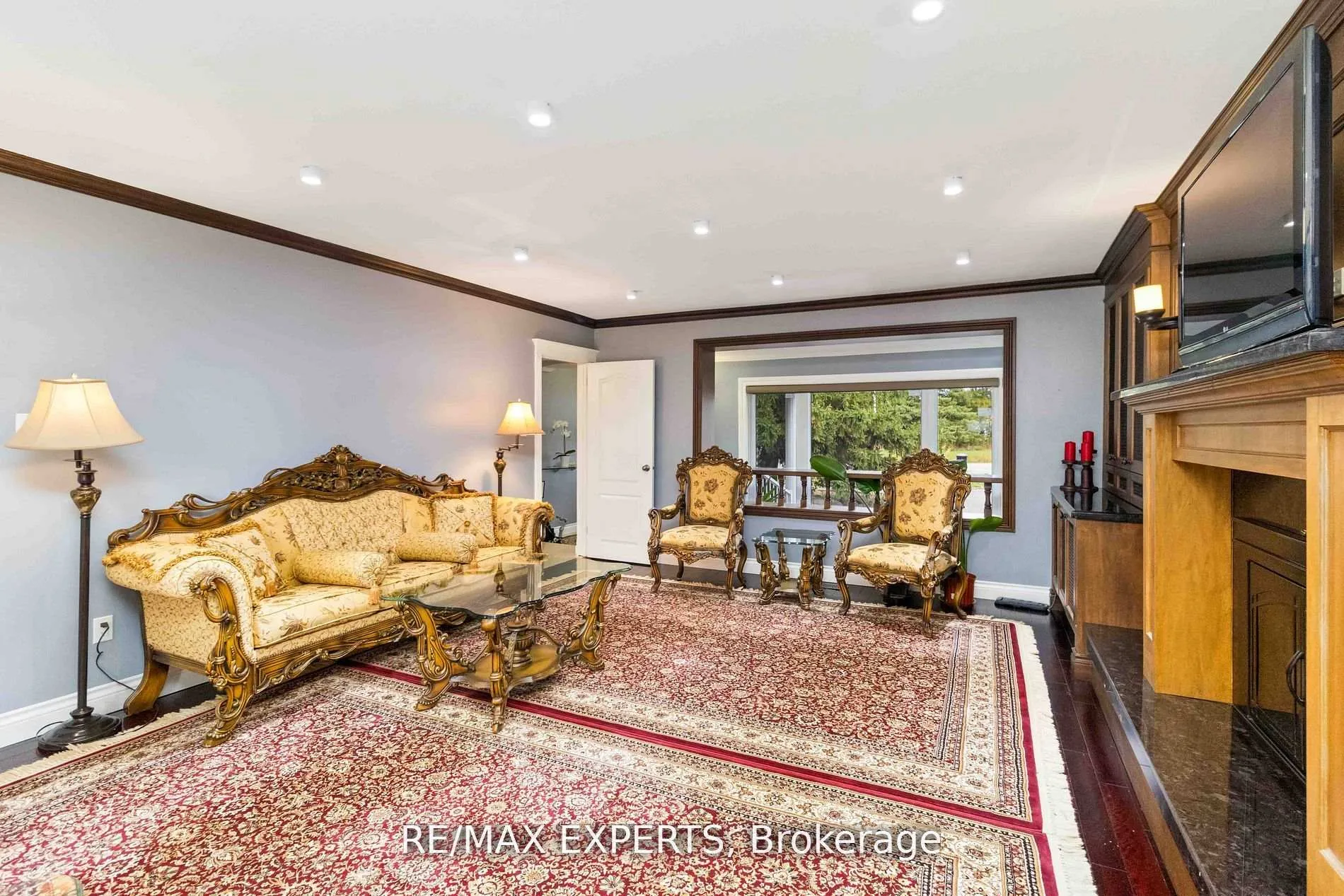 Photo 8 of 20 Leonard Road, King, Schomberg — HOMEH