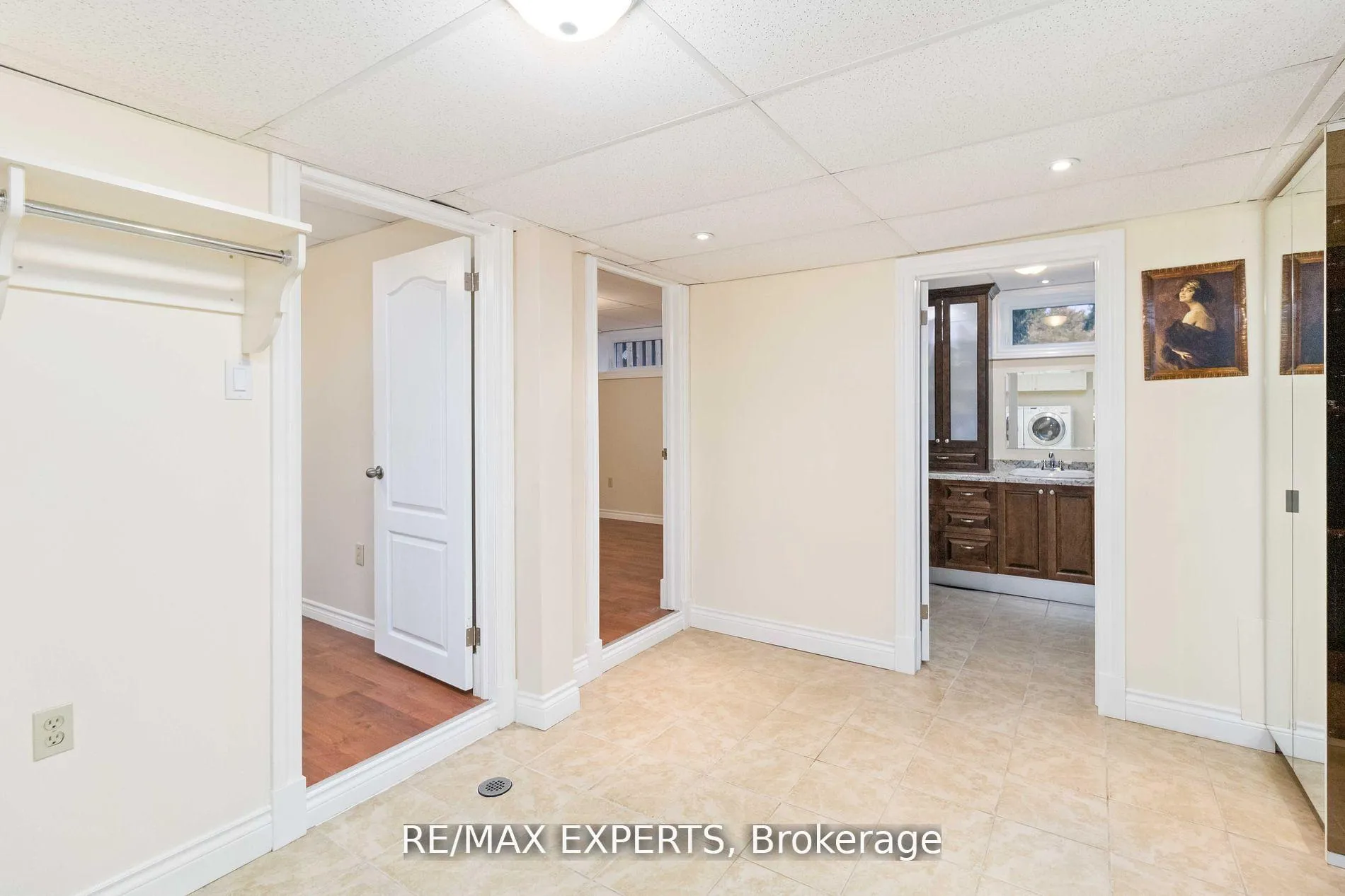 Photo 29 of 20 Leonard Road, King, Schomberg — HOMEH