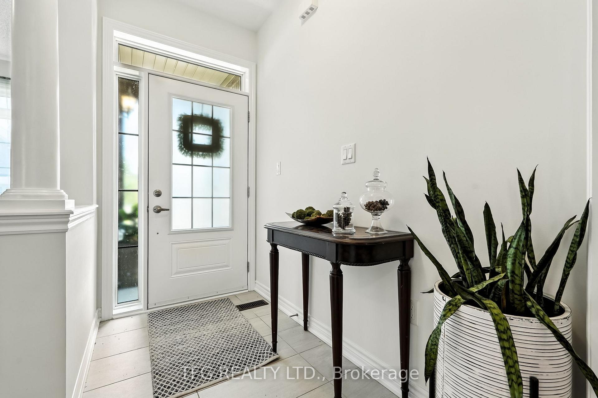 Photo 5 of 146 Crombie Street, Clarington, Bowmanville — HOMEH