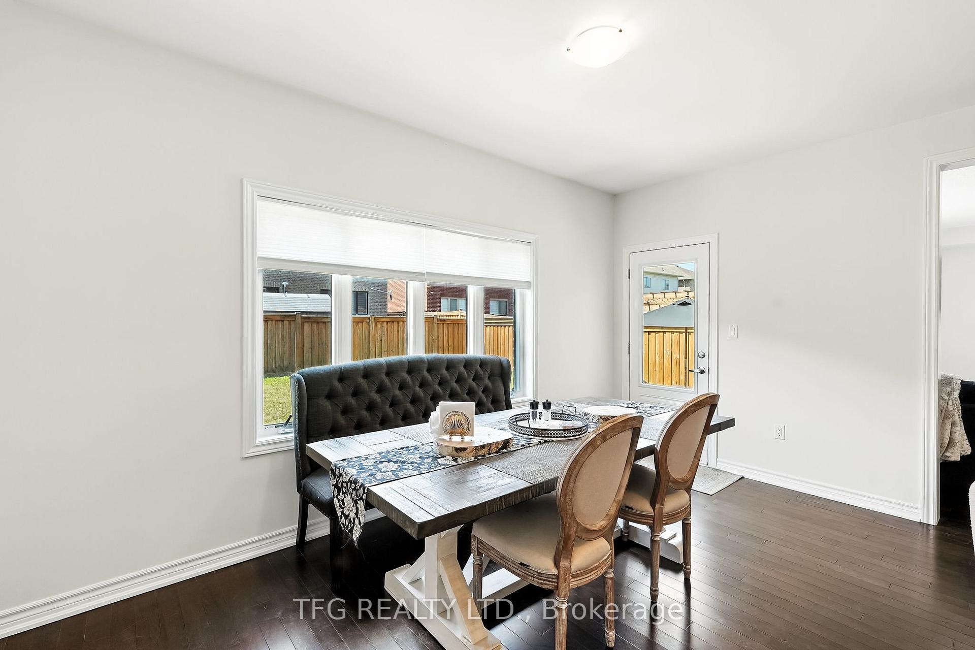 Photo 13 of 146 Crombie Street, Clarington, Bowmanville — HOMEH