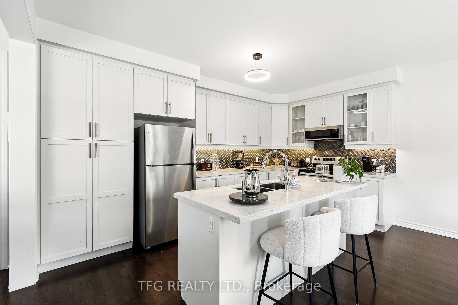 Photo 16 of 146 Crombie Street, Clarington, Bowmanville — HOMEH
