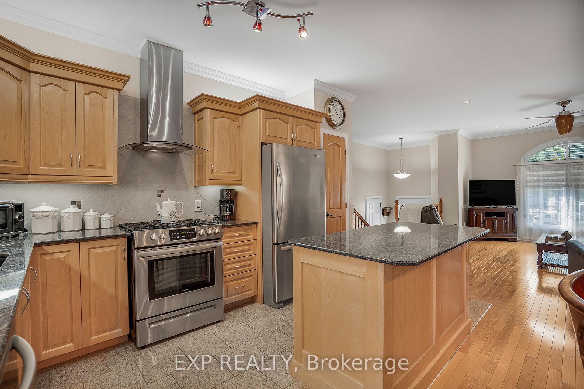 Photo 9 of 370 Emma Avenue, Cornwall — HOMEH