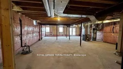 Photo 15 of 29 Bloomfield Cres Drive, Cambridge — HOMEH