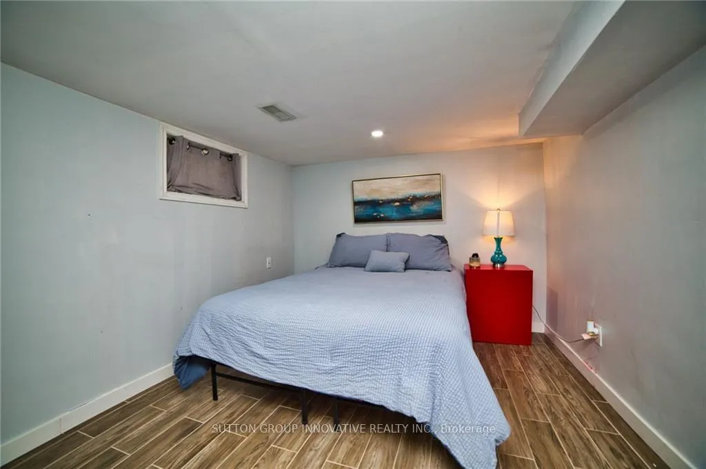 Photo 3 of Unit LOWER, 90 Barons Avenue N, Hamilton, Homeside — HOMEH