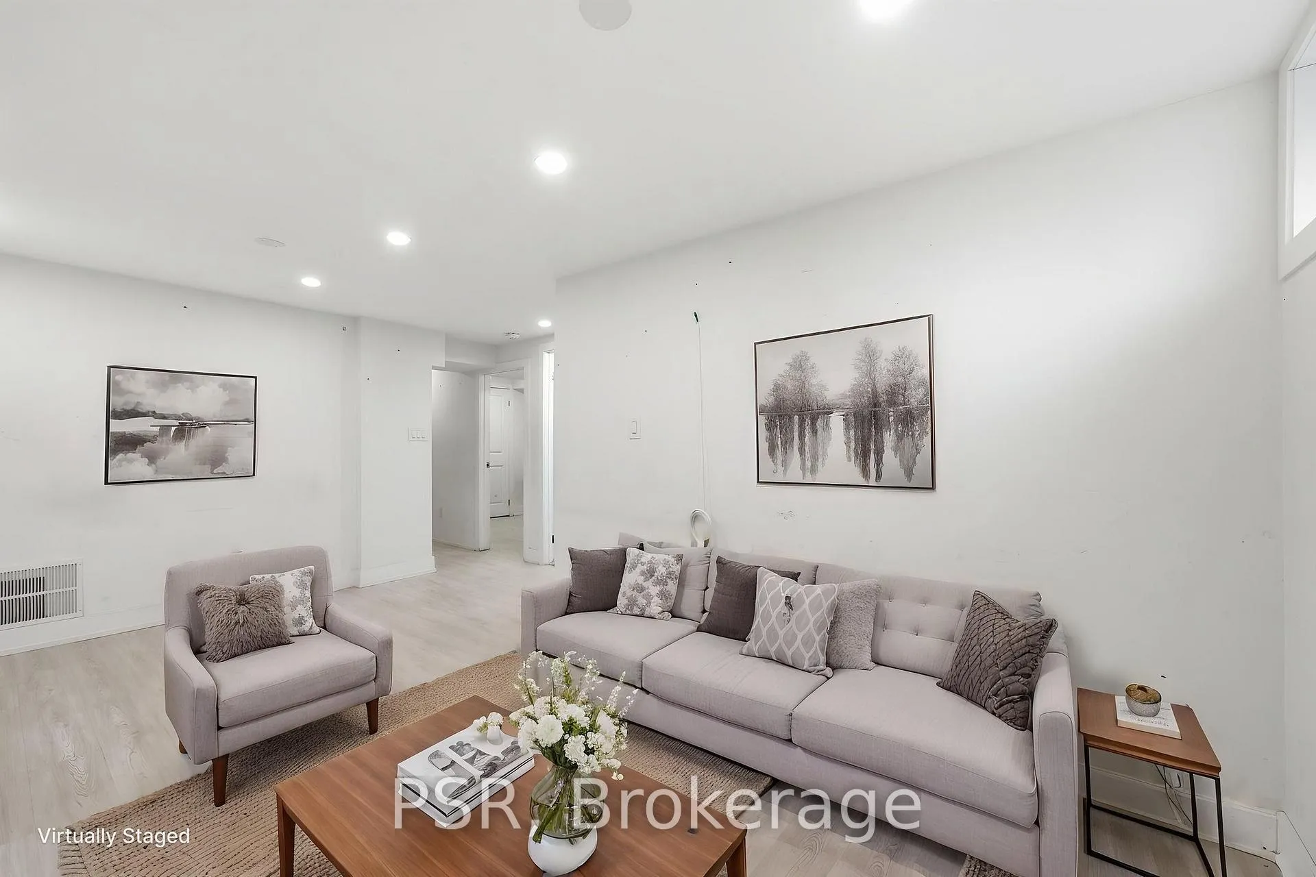 Photo 7 of Unit 1, 27 Kigsview (lower) Boulevard, Etobicoke, Kingsview Village-The Westway — HOMEH