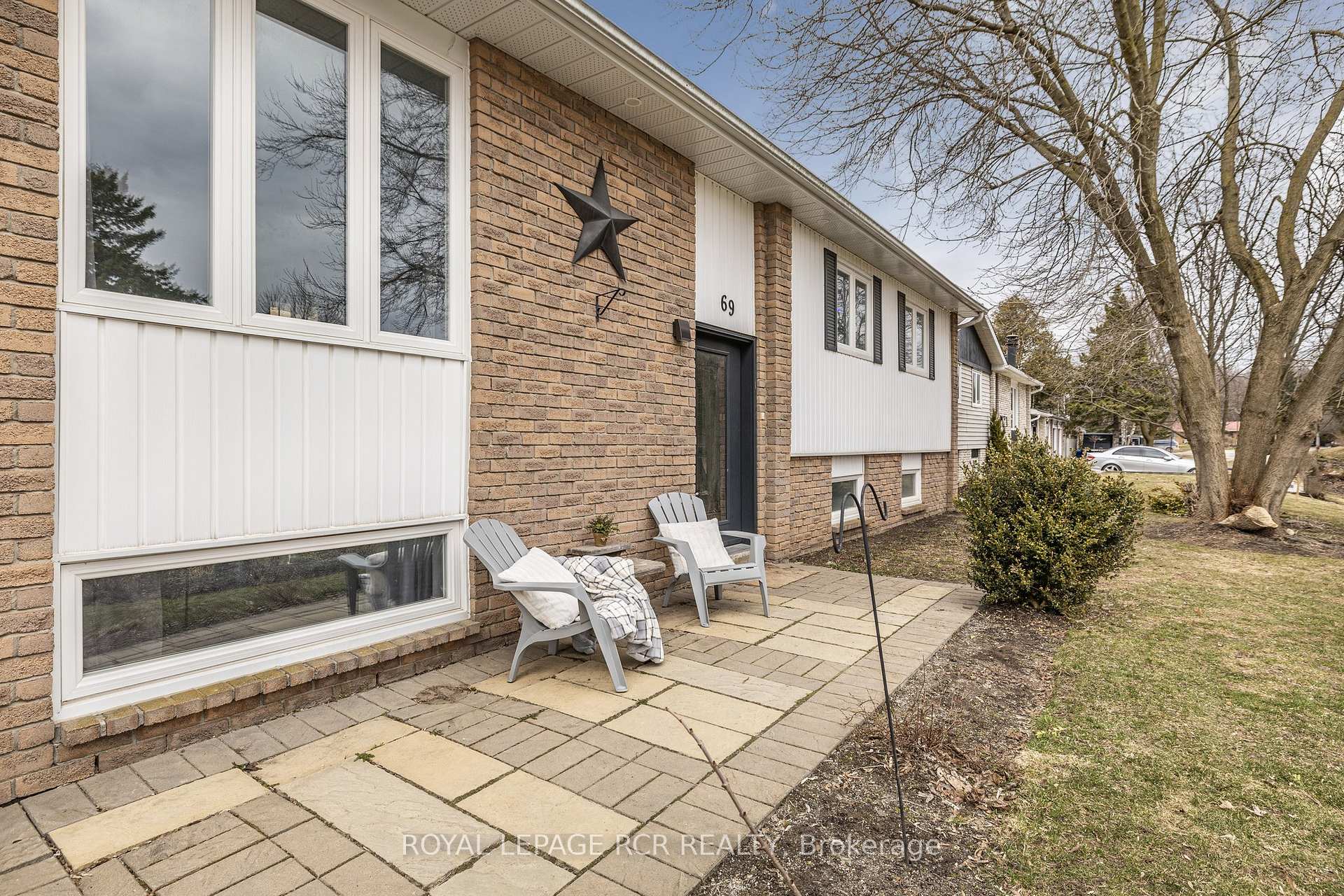 Photo 2 of 69 Douglas Crescent, Erin, Rural Erin — HOMEH