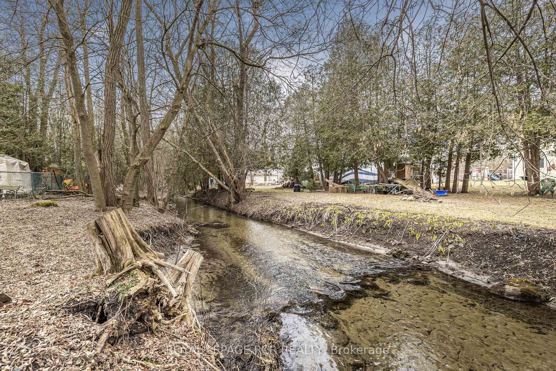 Photo 43 of 69 Douglas Crescent, Erin, Rural Erin — HOMEH