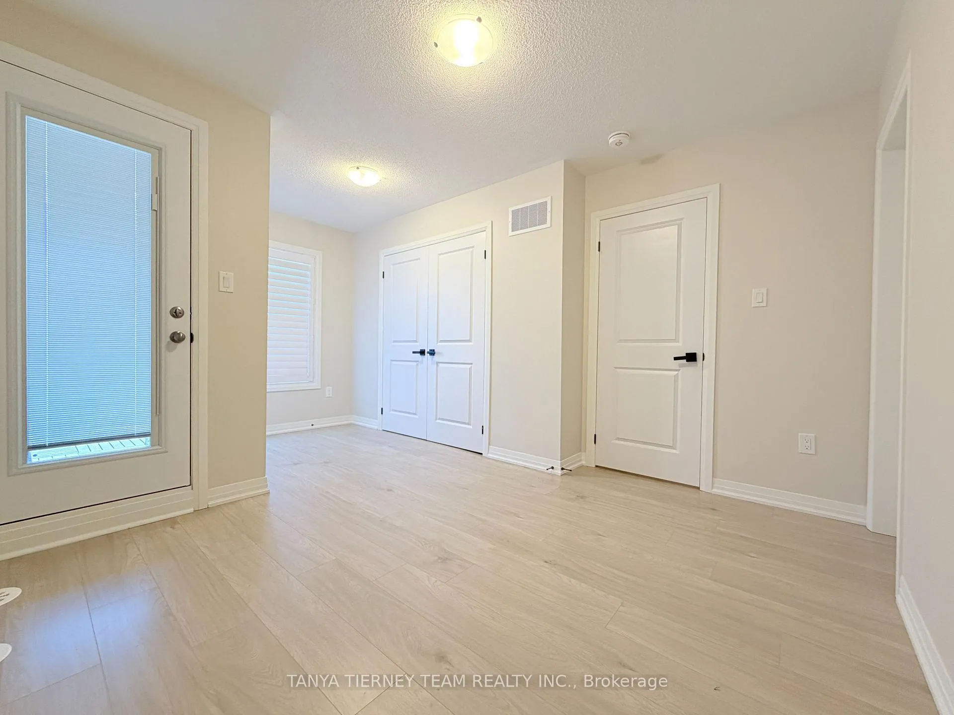 Photo 24 of 22 Esquire Way, Whitby, Taunton North — HOMEH