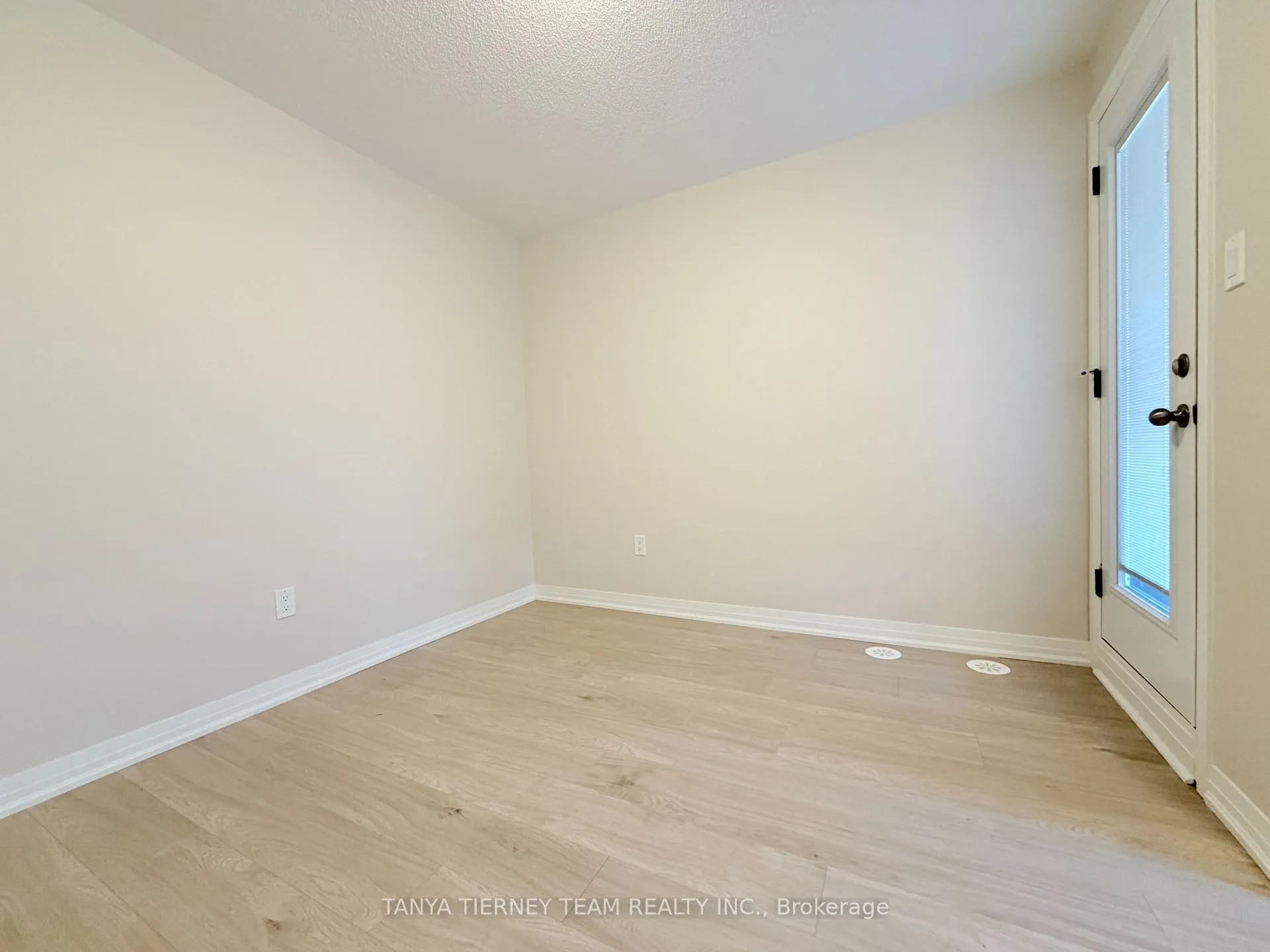 Photo 25 of 22 Esquire Way, Whitby, Taunton North — HOMEH